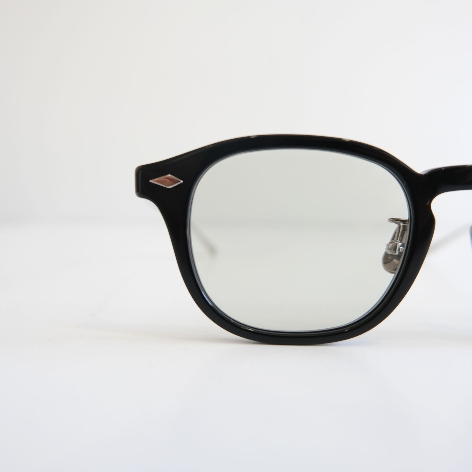 JIFUSAN #2（GLOSS BLACK × GREY GREEN to D.GREY）