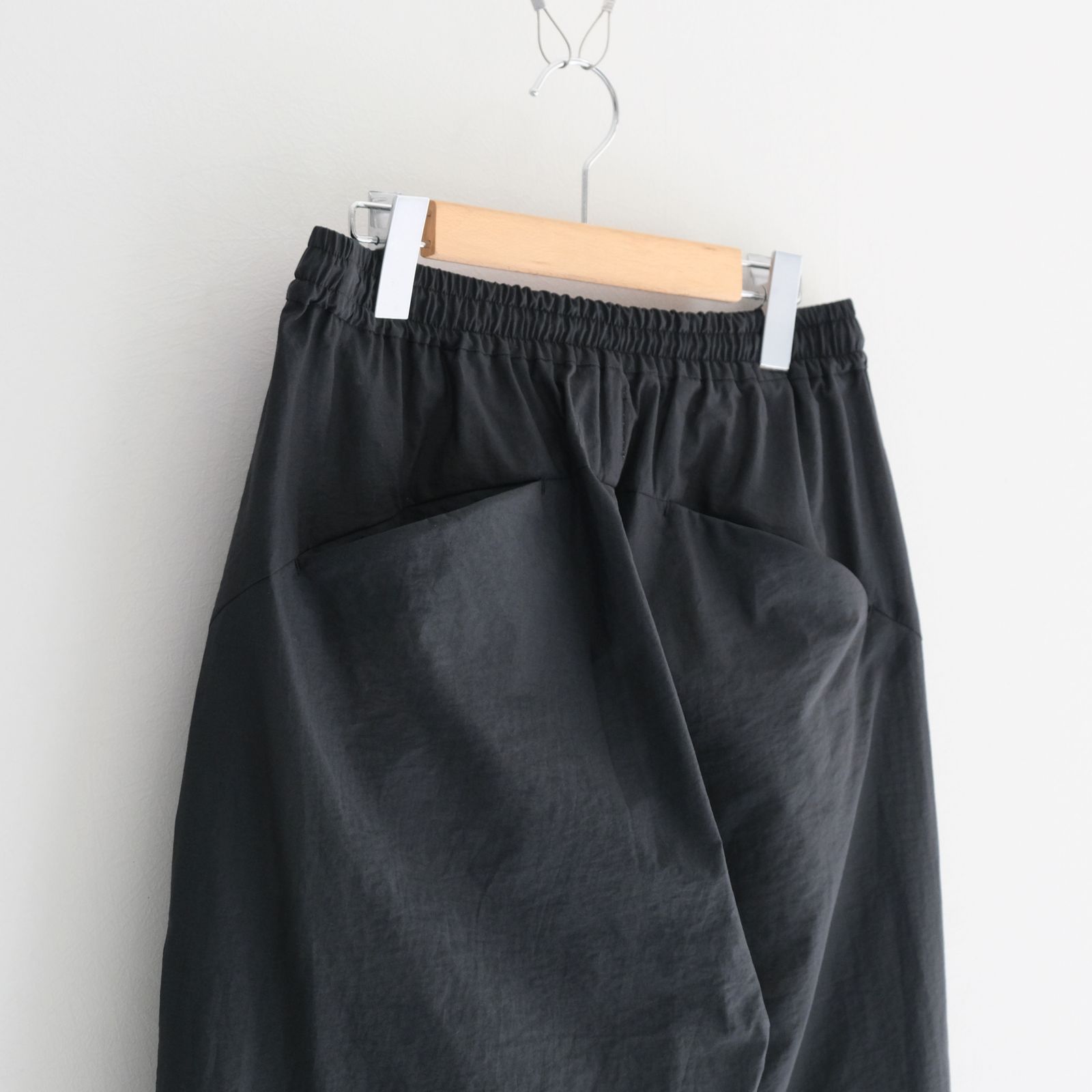 BAllOON EASY PANTS / バルーン イージー パンツ（BLACK）