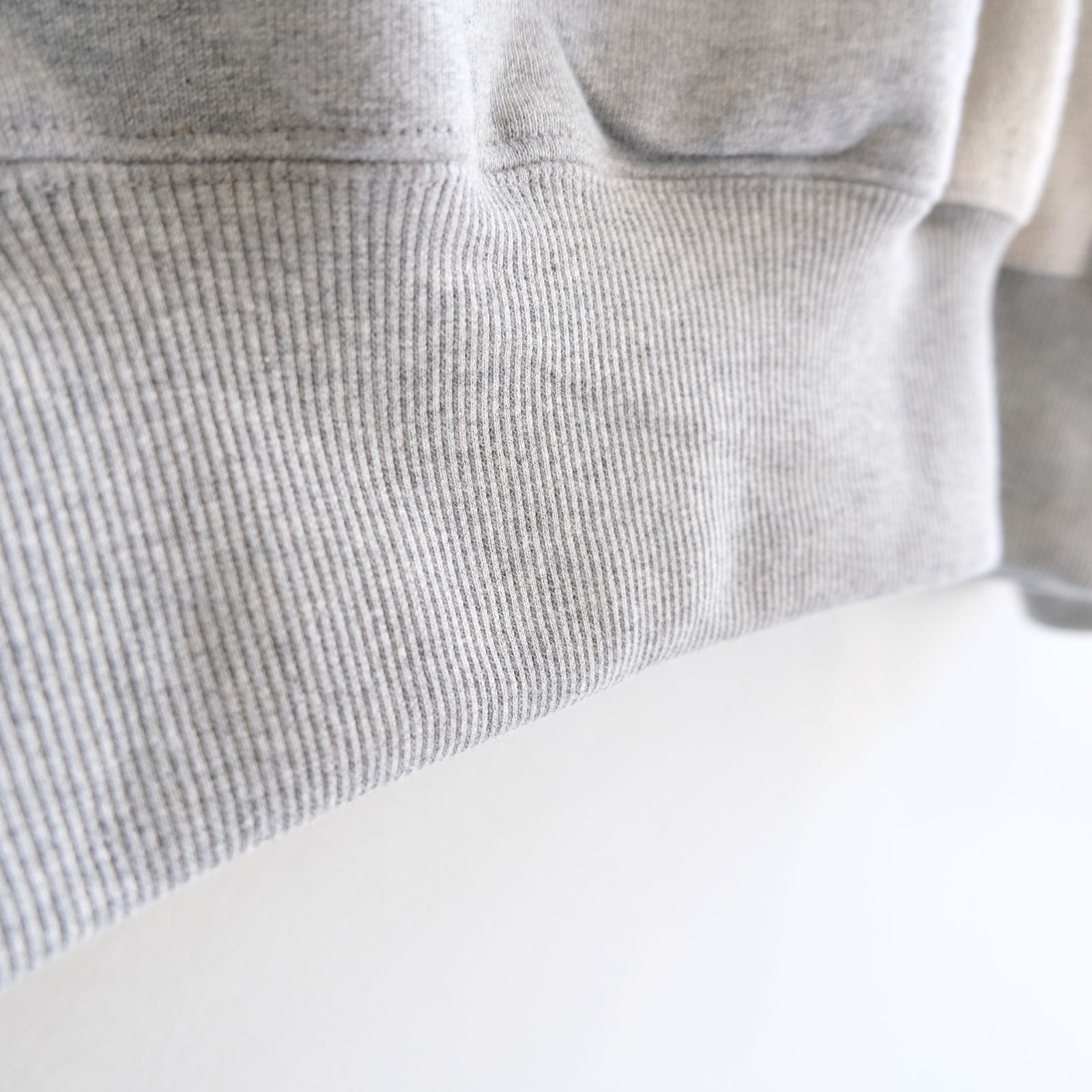 SWEAT HOODIE（GRAY）