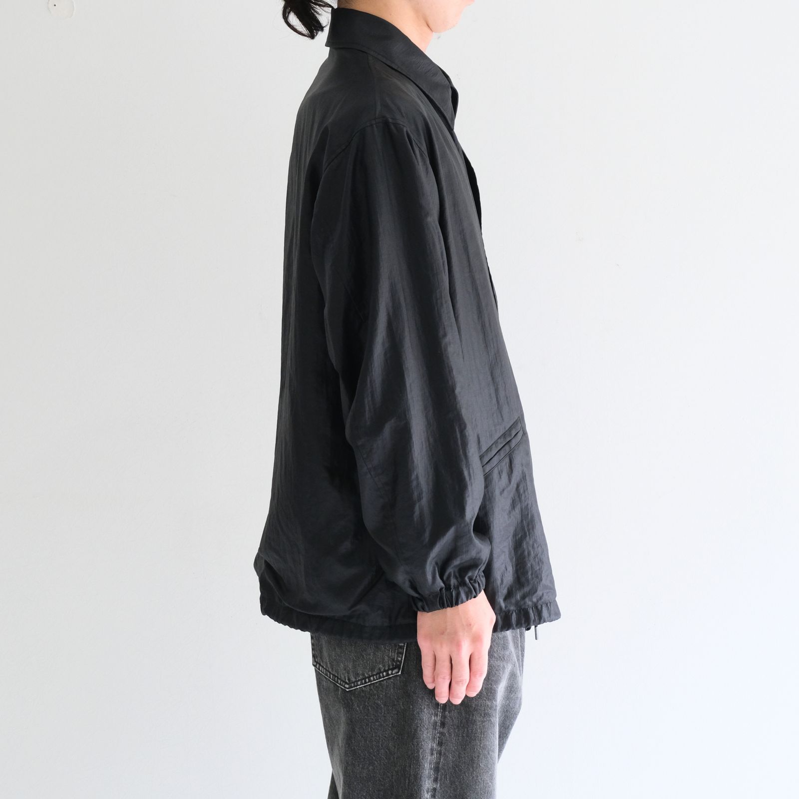 LUSTER NYLON TAFFETA COACH JKT / ラスターナイロンタフタコーチジャケット（BLACK）
