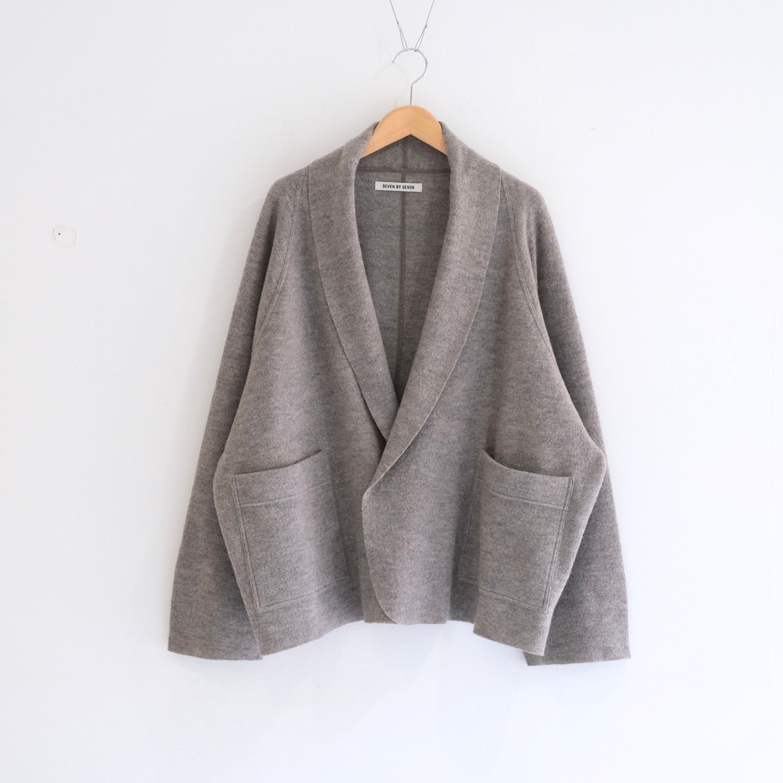 【残り1点】CARDIGAN JACKET  ‐Hard Twist Crepe Knit‐（Greige）