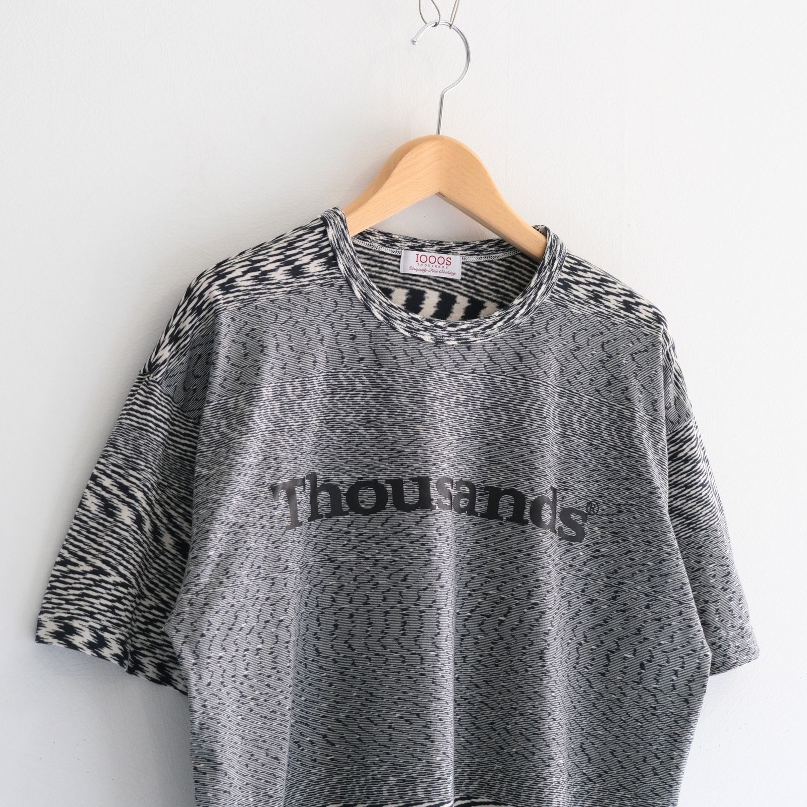 VORTEX TECHNICAL LOGO TEE fabric by SUN/kakke （BLACK OR WHITE）