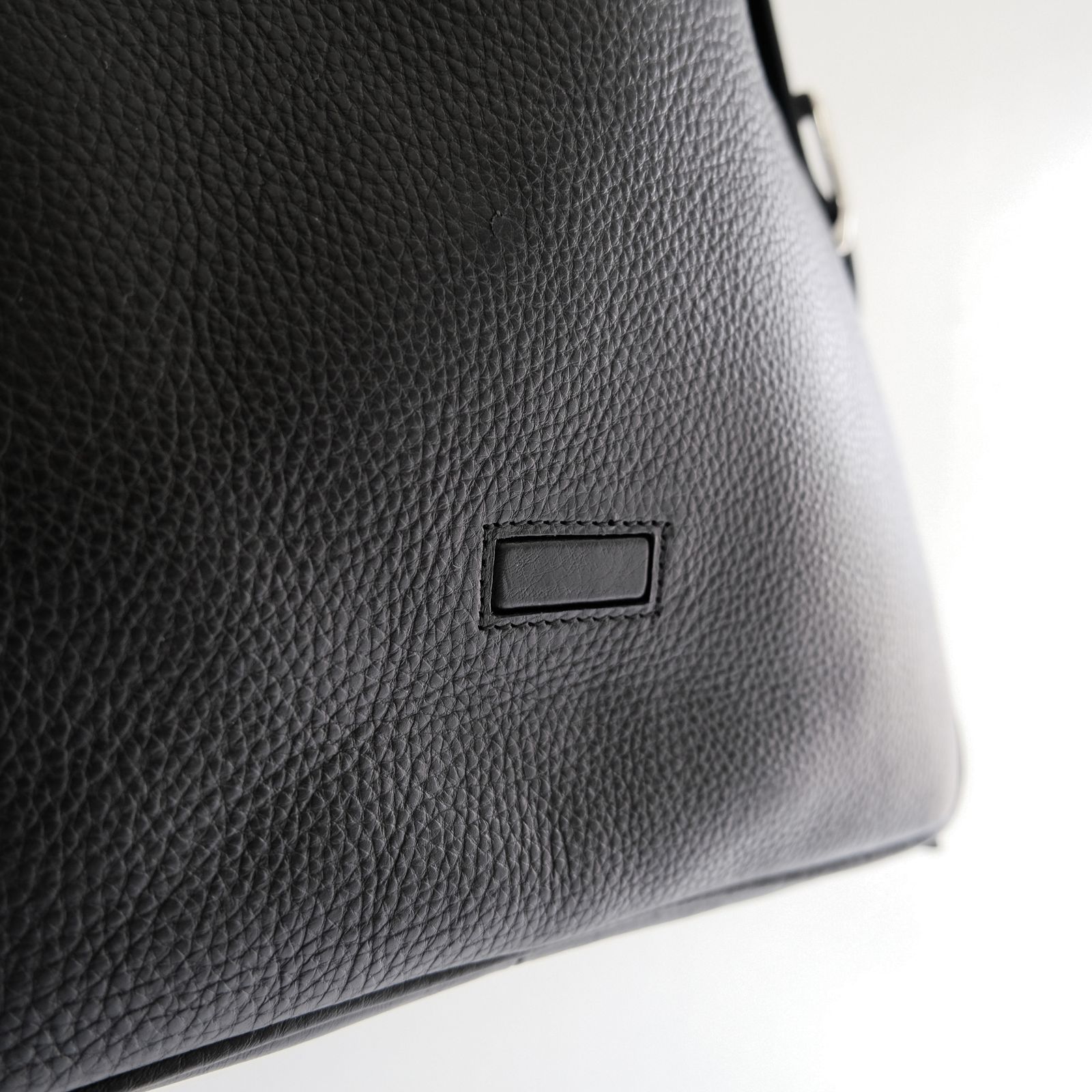 【残り1点】Leather Shoulder Bag [Dumbo] / レザー ショルダー バッグ [ダンボ]（Black）