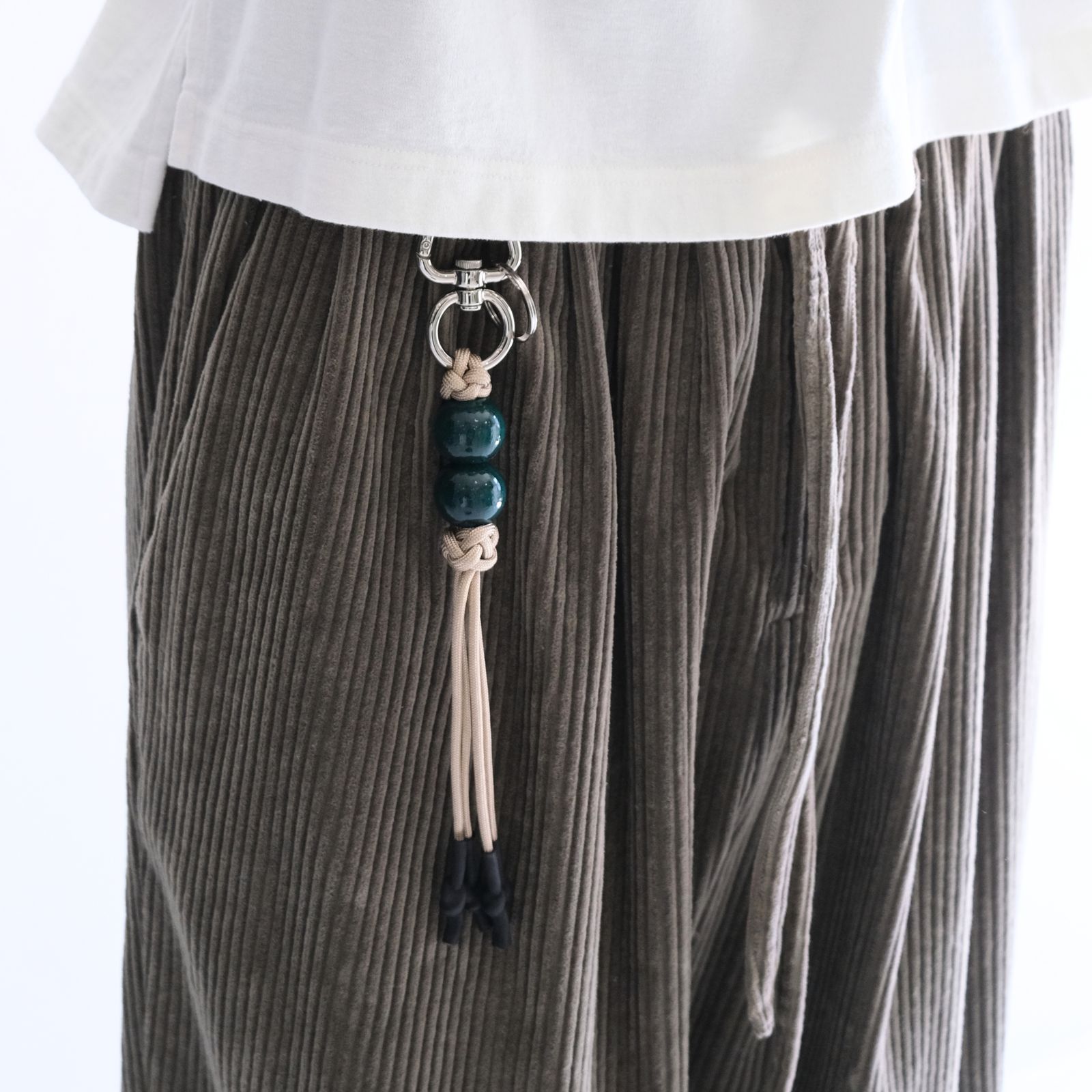 【残り1点】Corduroy Relax Trousers（Beige）