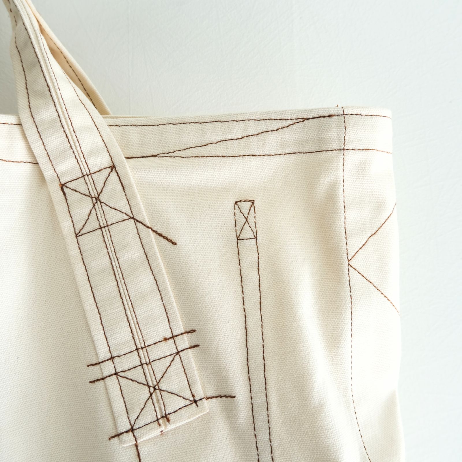 Beech Bag（Ecru Wonky-Wear）
