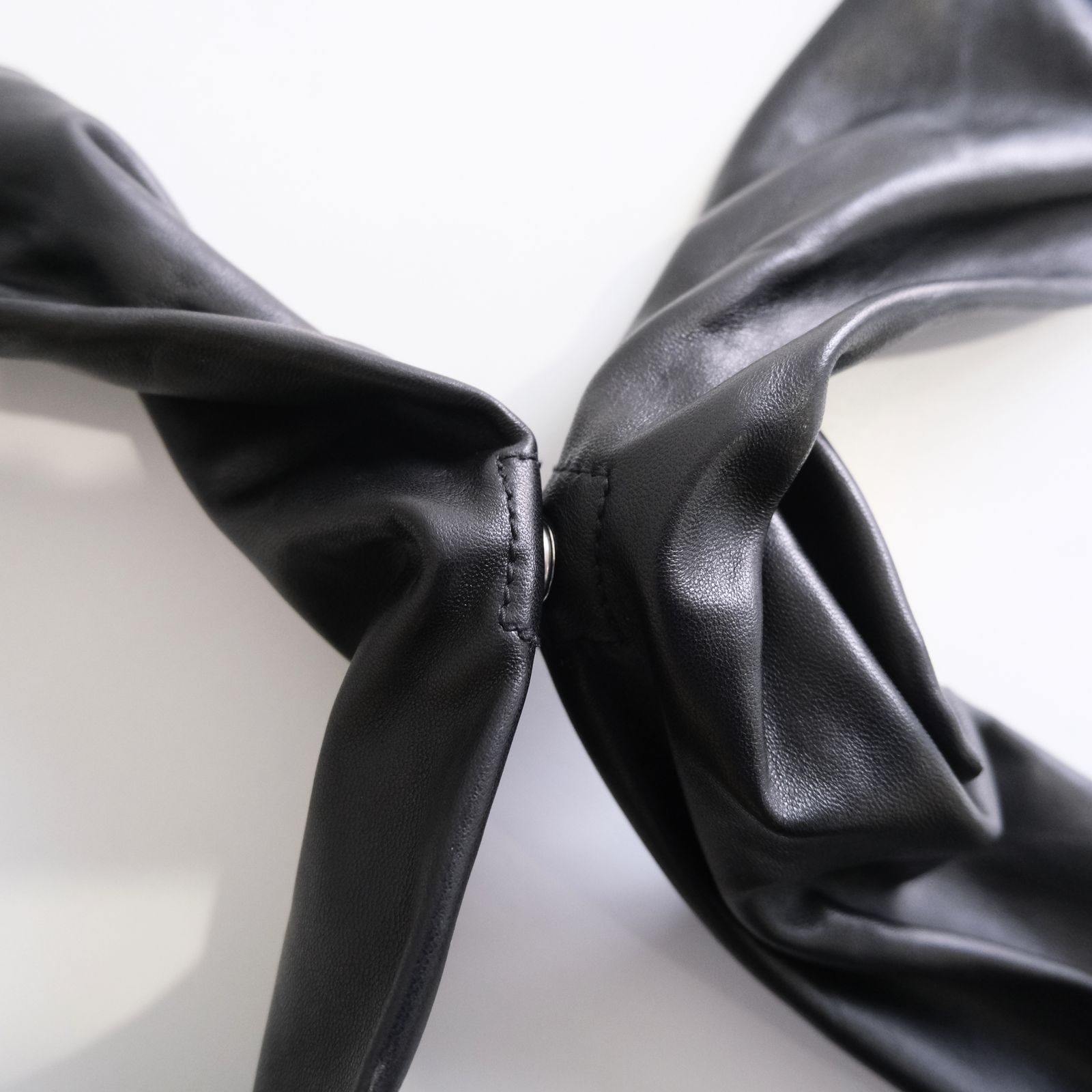 【残り1点】SHIRT CUFFS BAG（BLACK）