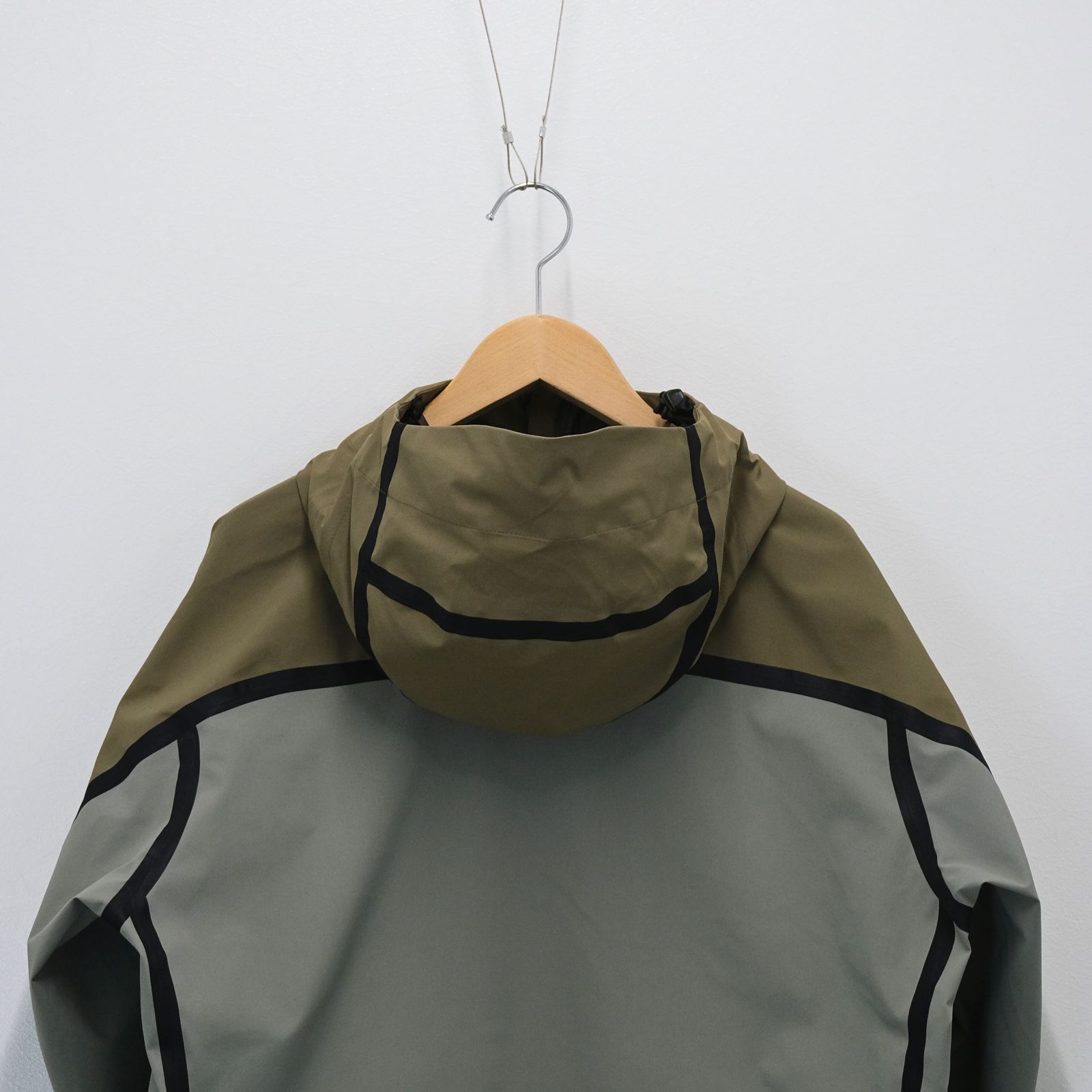 TAPED SEAM WATER PROOF JACKET / シェルジャケット / ミリタリーグレー