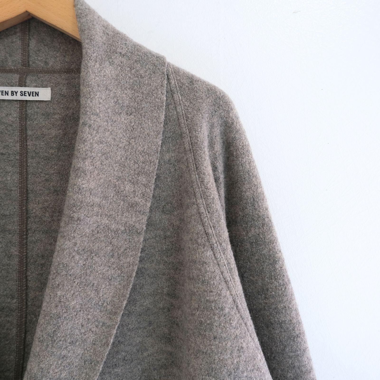【残り1点】CARDIGAN JACKET  ‐Hard Twist Crepe Knit‐（Greige）