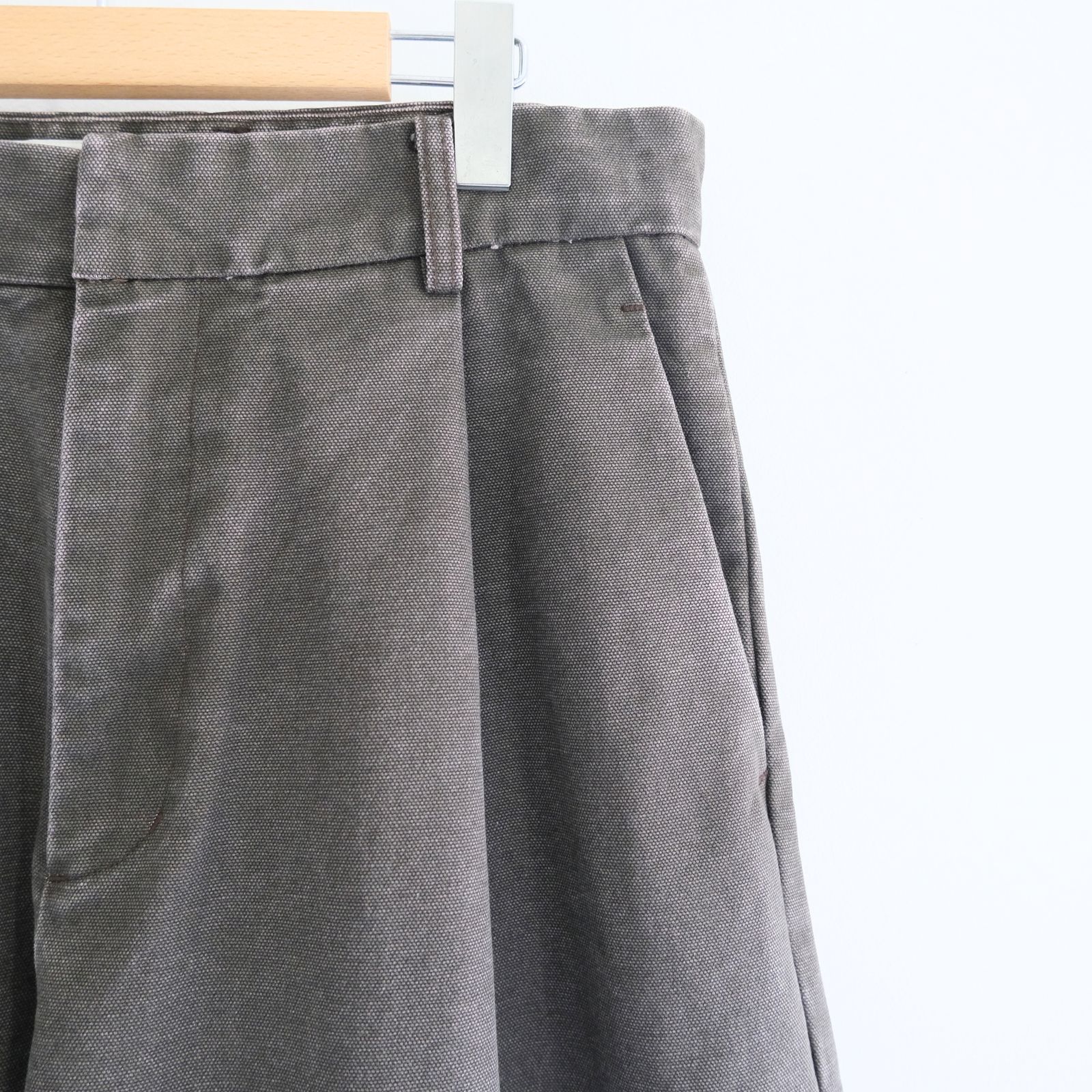 【残り1点】MERELY WASHED CANVAS FLARED PANTS（VINTAGE CAMEL）