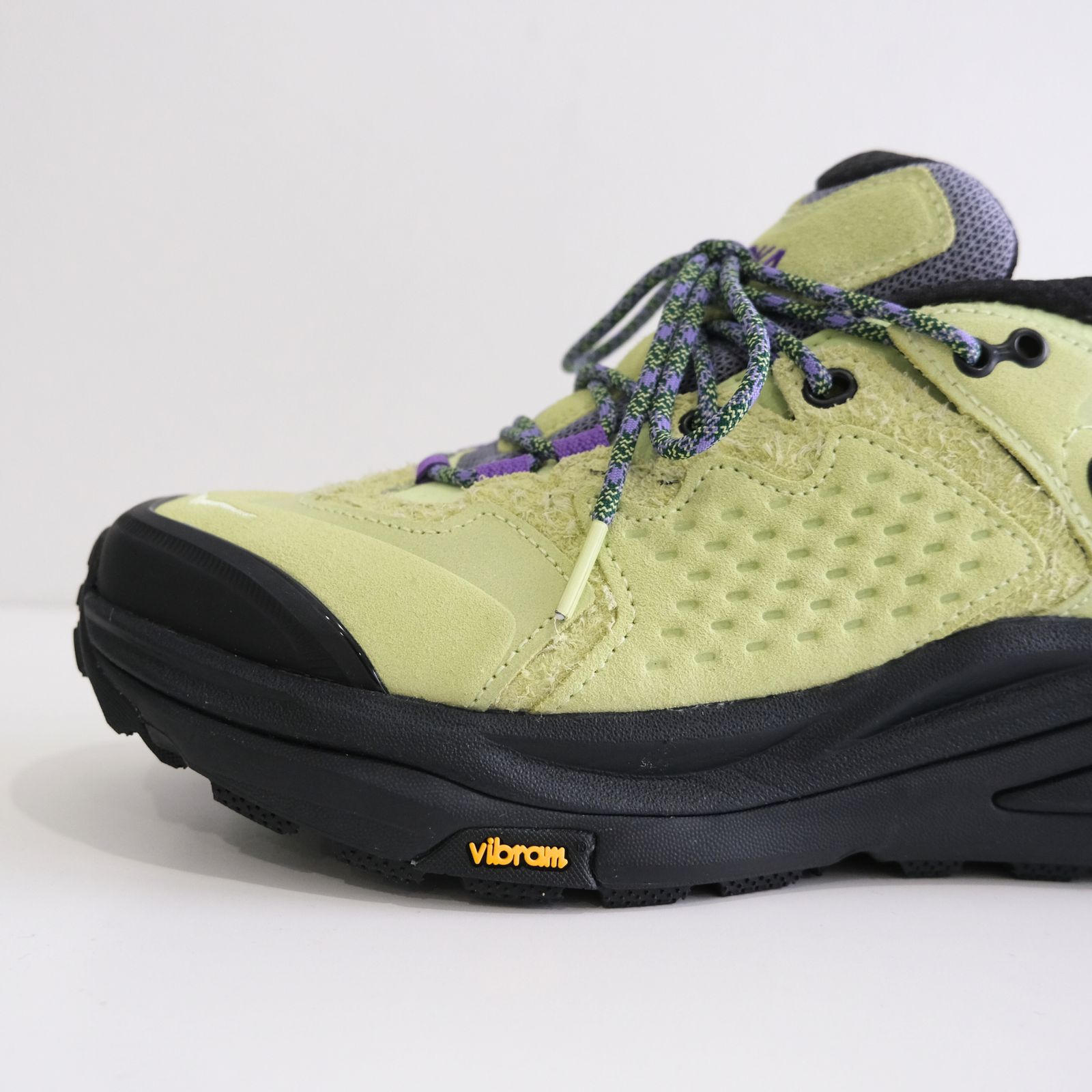 【 HOKA 】KAHA 3 LOW GTX TP "GORE-TEX"  / スニーカー / GORE-TEX / HONEYDEW / BLACK