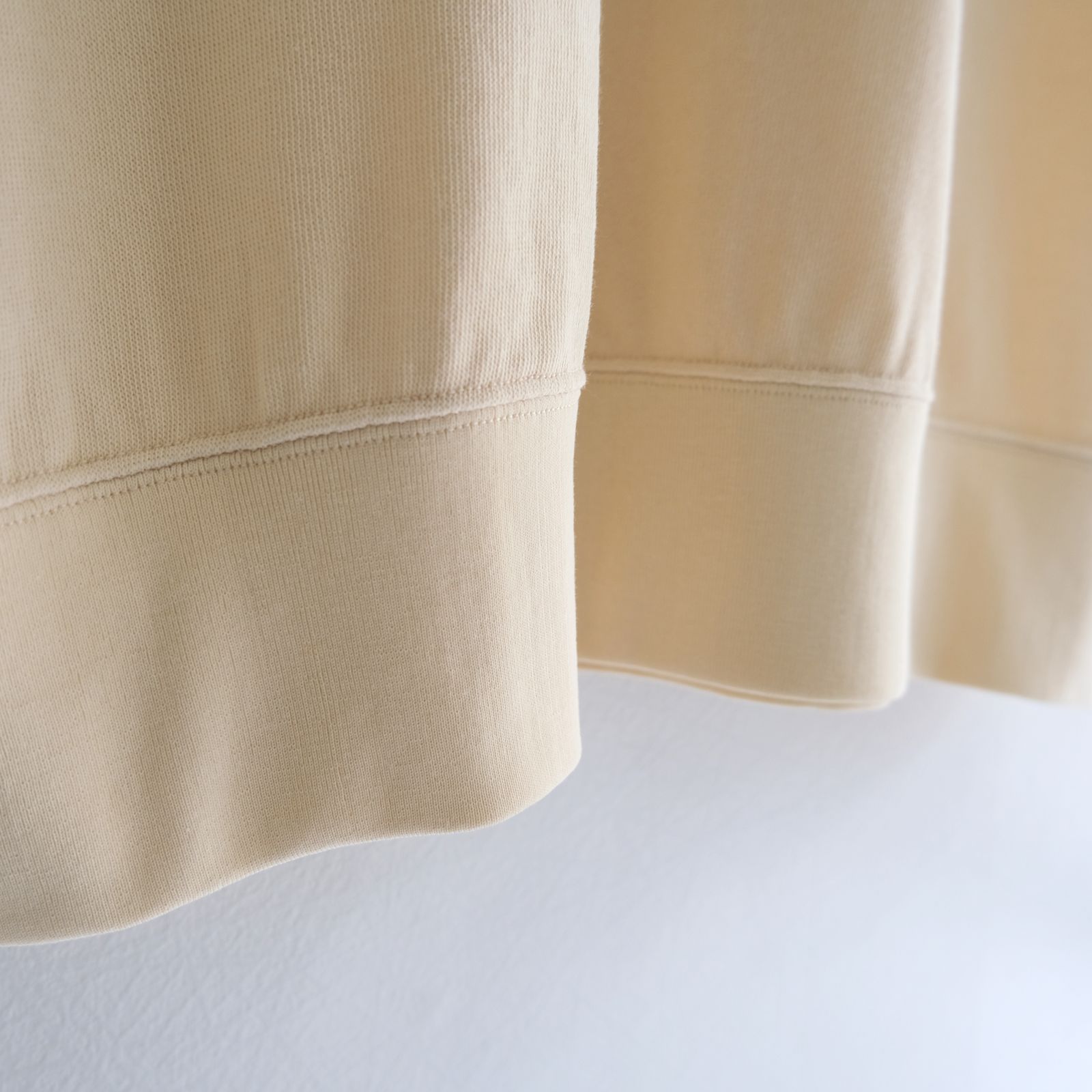 SOFT DRY SHORT LOOP TERRY SWEAT TEE （YELLOW BEIGE）