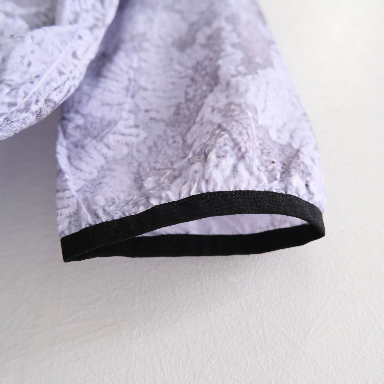 LIGHT WEIGHT WIND SHELL JACKET（MIYU TERASAWA）