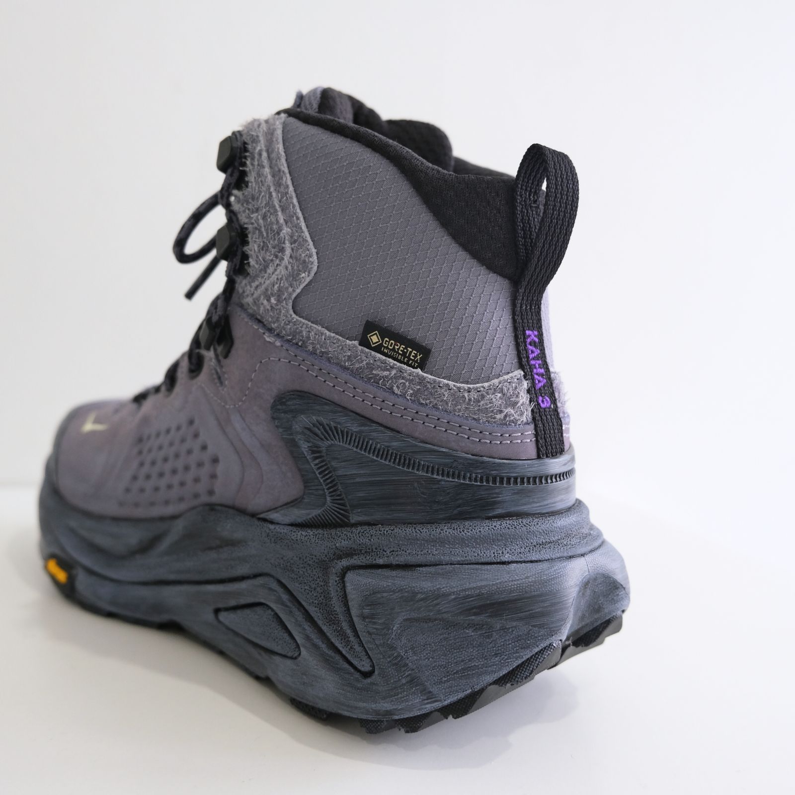 【 HOKA 】KAHA 3 GTX TP "GORE-TEX" /スニーカー / GORE-TEX / GREY SKIES / LILAC HYDRANGER