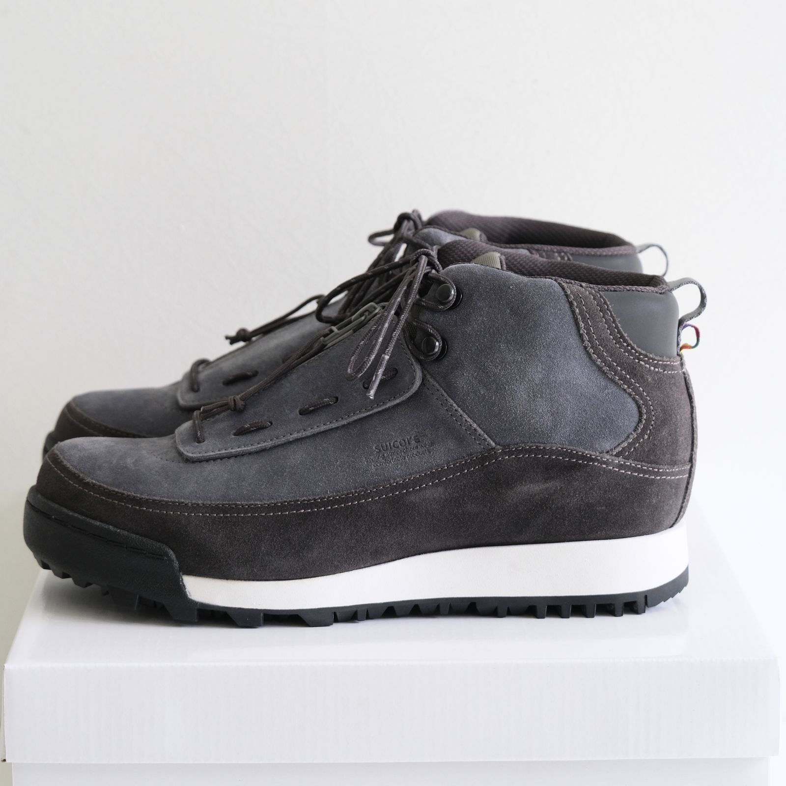 FLOW-MID SHOES is-ness×SUICOKE / シューズ / コラボ / GRAY x CHARCOAL