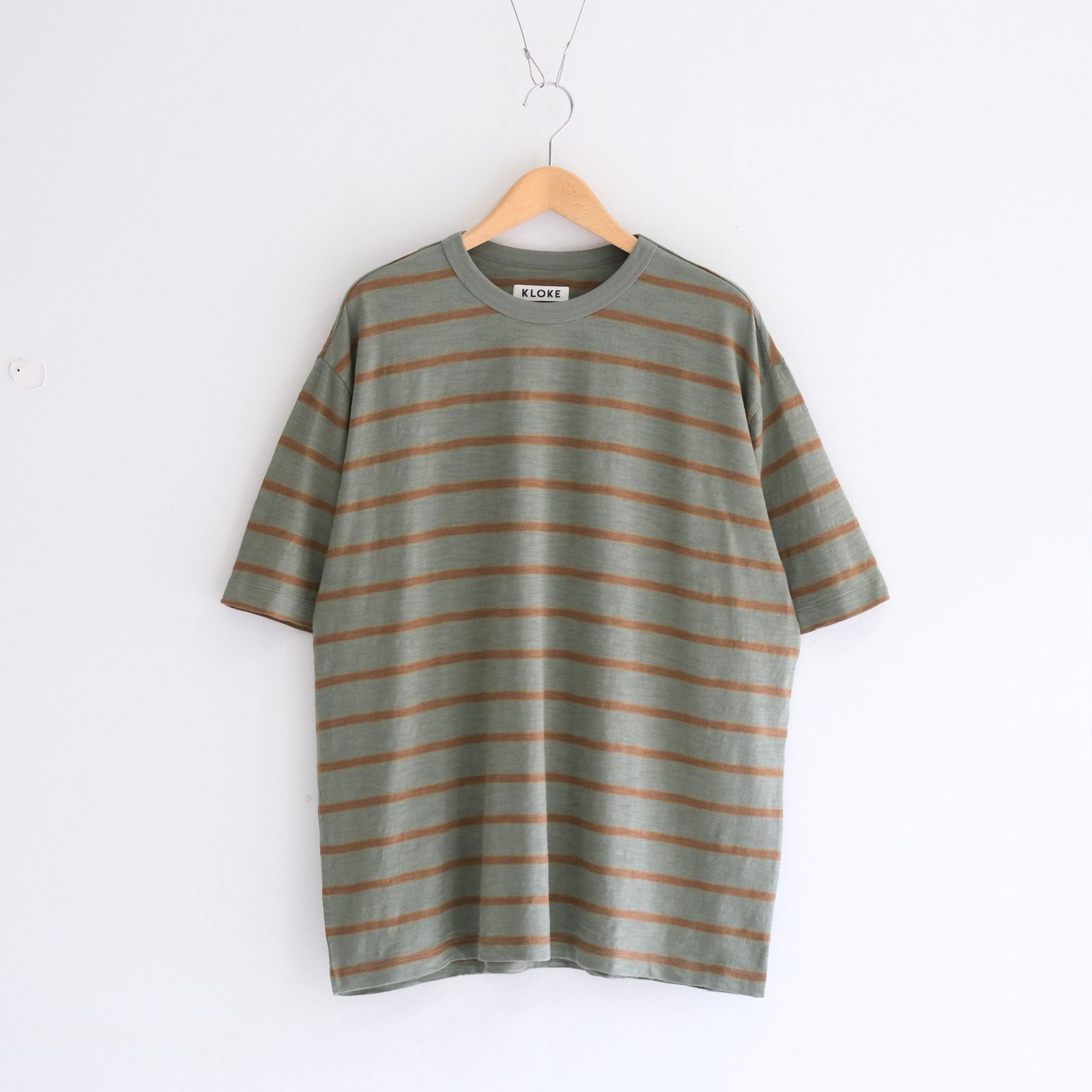 Vocation Tee / Tシャツ / Olive / Tan Stripe