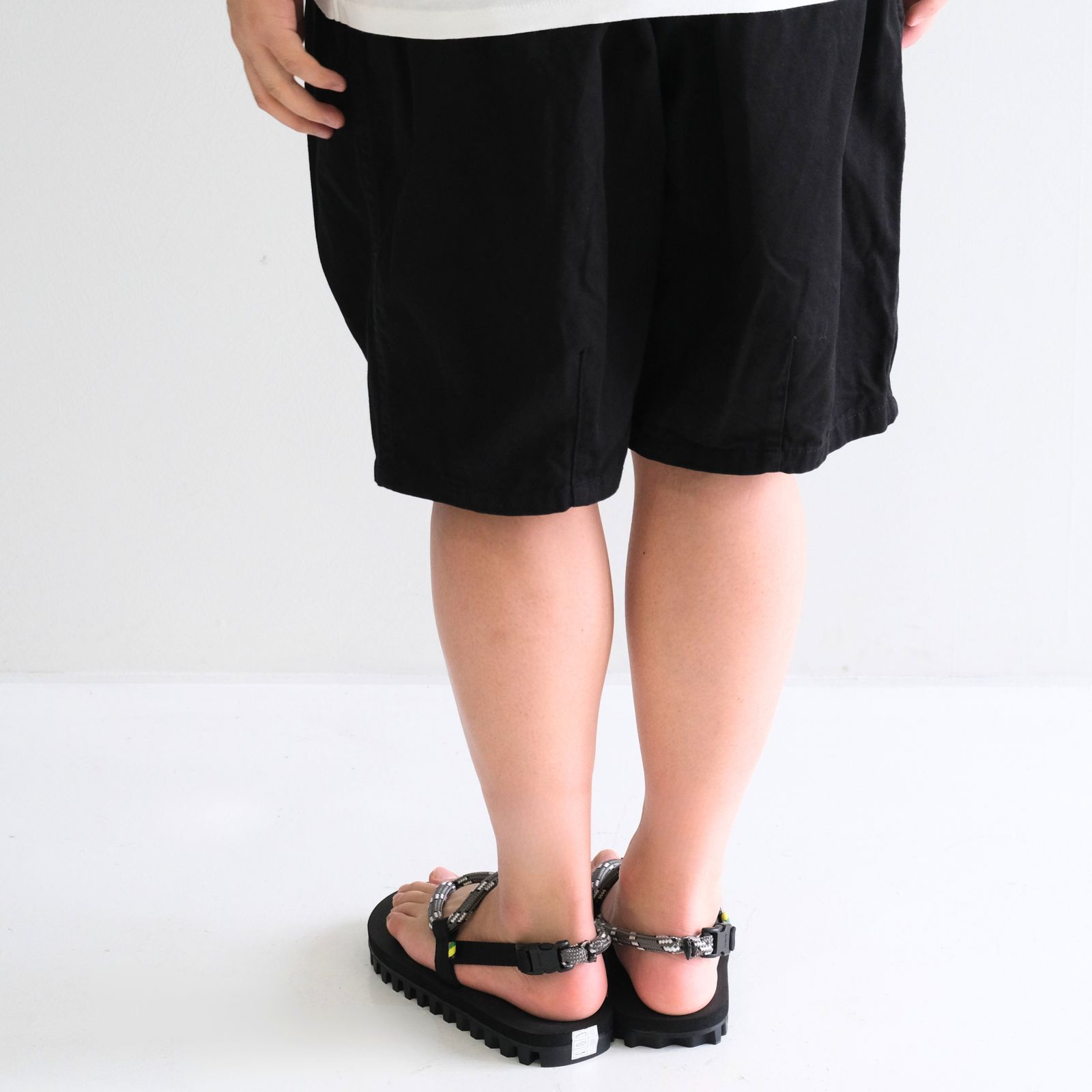 Suicoke x is-ness GUT KAT-2-ISN（CHARCOAL x BLACK）