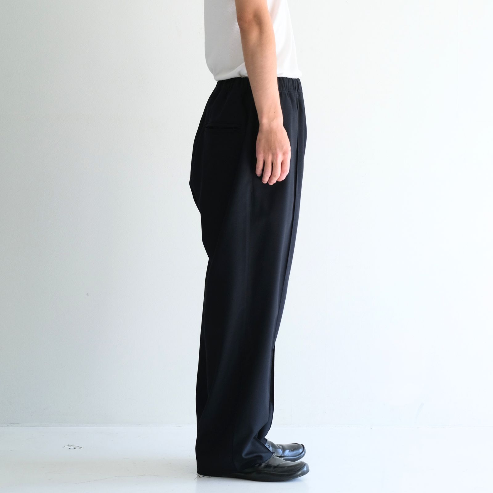 MERELY WOOLEN PINTUCK SLACKS（LIBERTY NAVY）