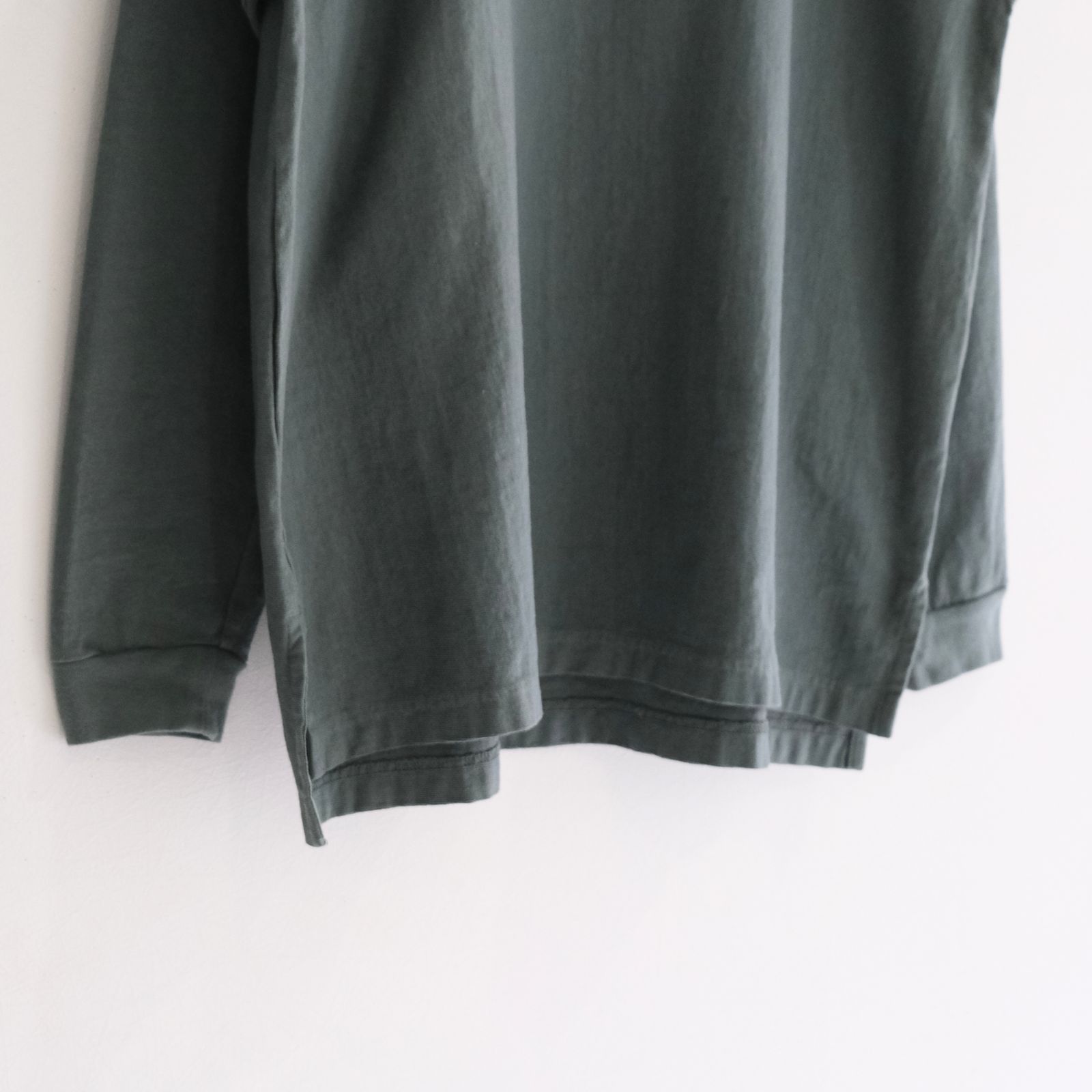 【残り1点】DETROIT LOGO CUTOFF LS TEE（FOREST GREEN）