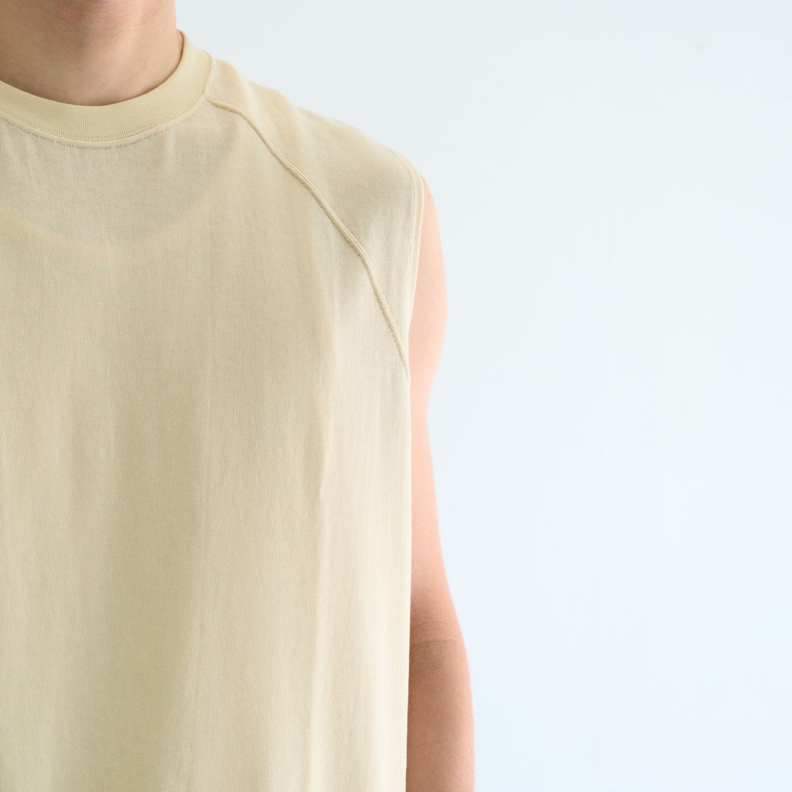 SOFT DRY SHORT LOOP TERRY SLEEVLESS TOP （YELLOW BEIGE）