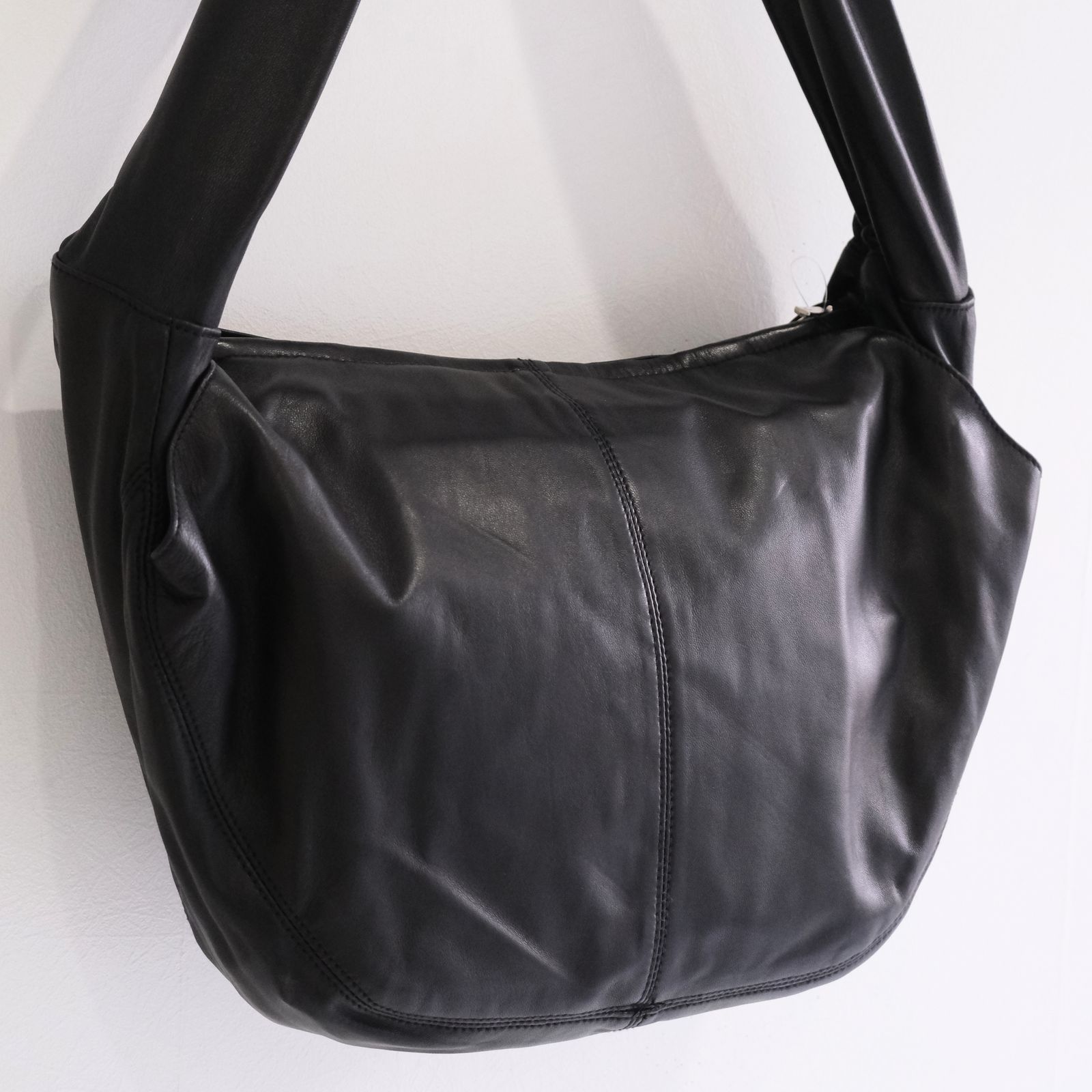 【残り1点】SHIRT CUFFS BAG（BLACK）