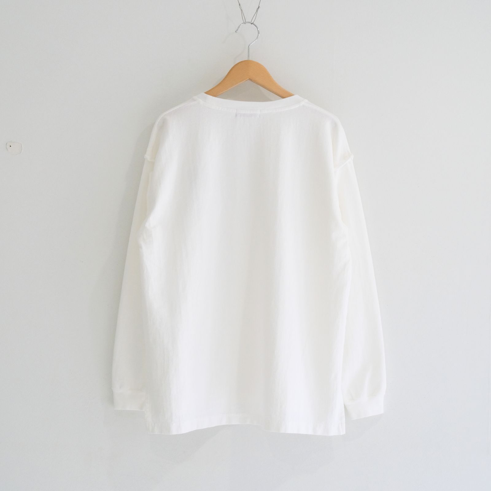 DETROIT LOGO CUTOFF LS TEE（OFF WHITE）