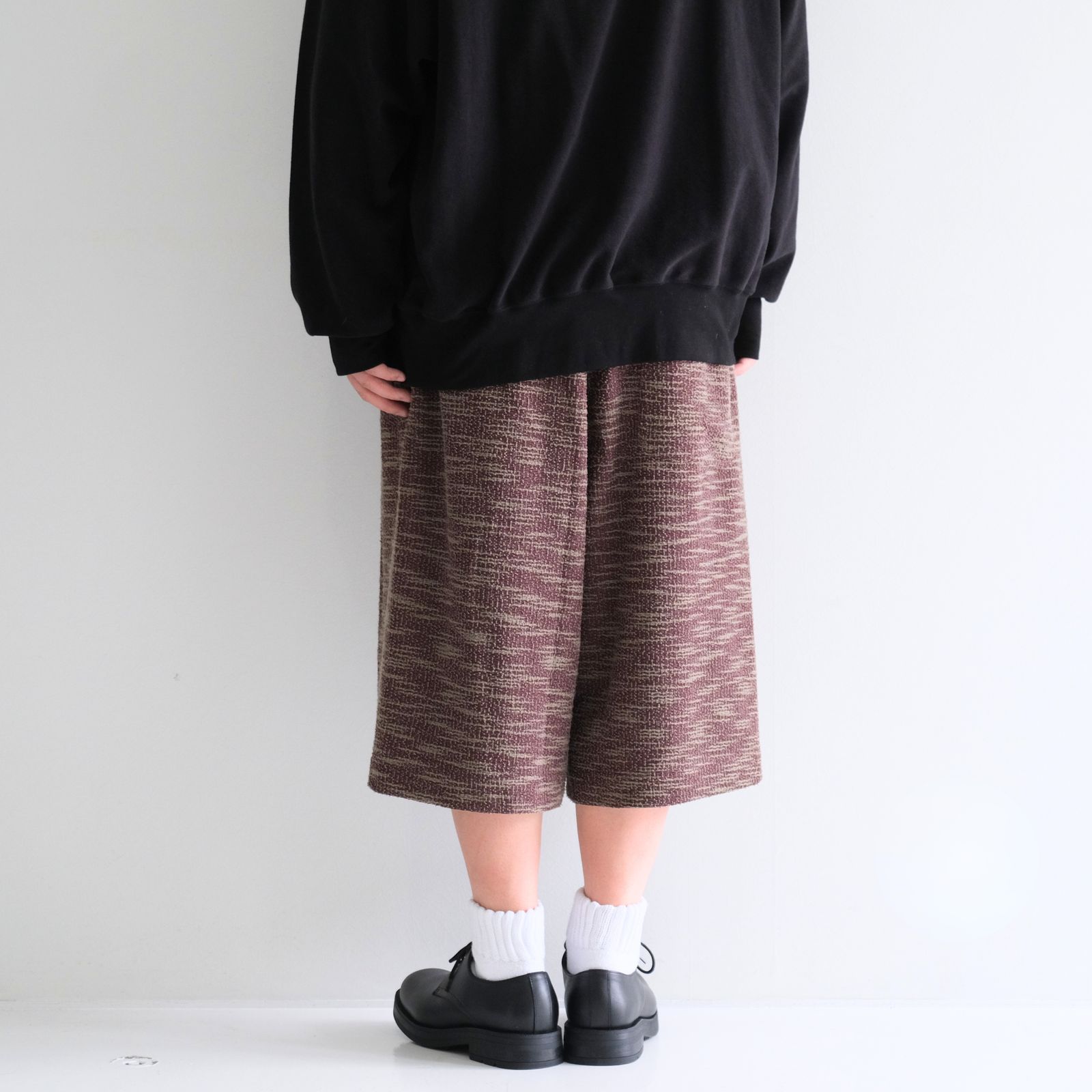 SAPINO JACQUARD WIDE SHORT / サピノ ジャカード ワイド ショート（BURGUNDY）
