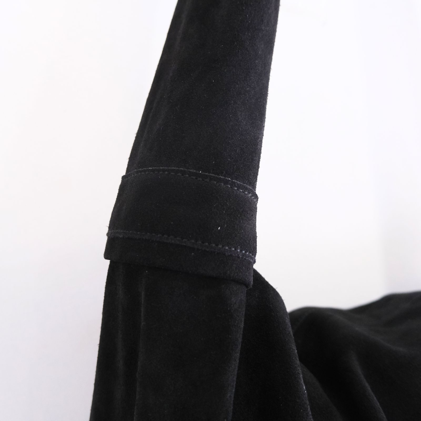 LEATHER SHOULDER BAG  - Cow split leather -（Black）