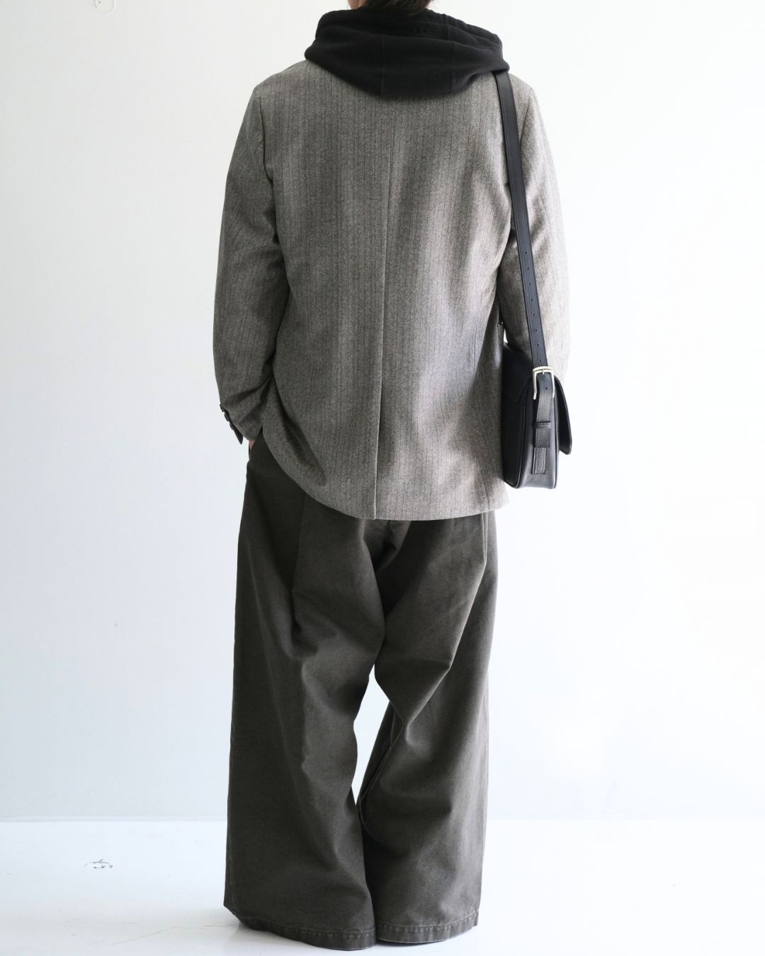STYLE NO. 682