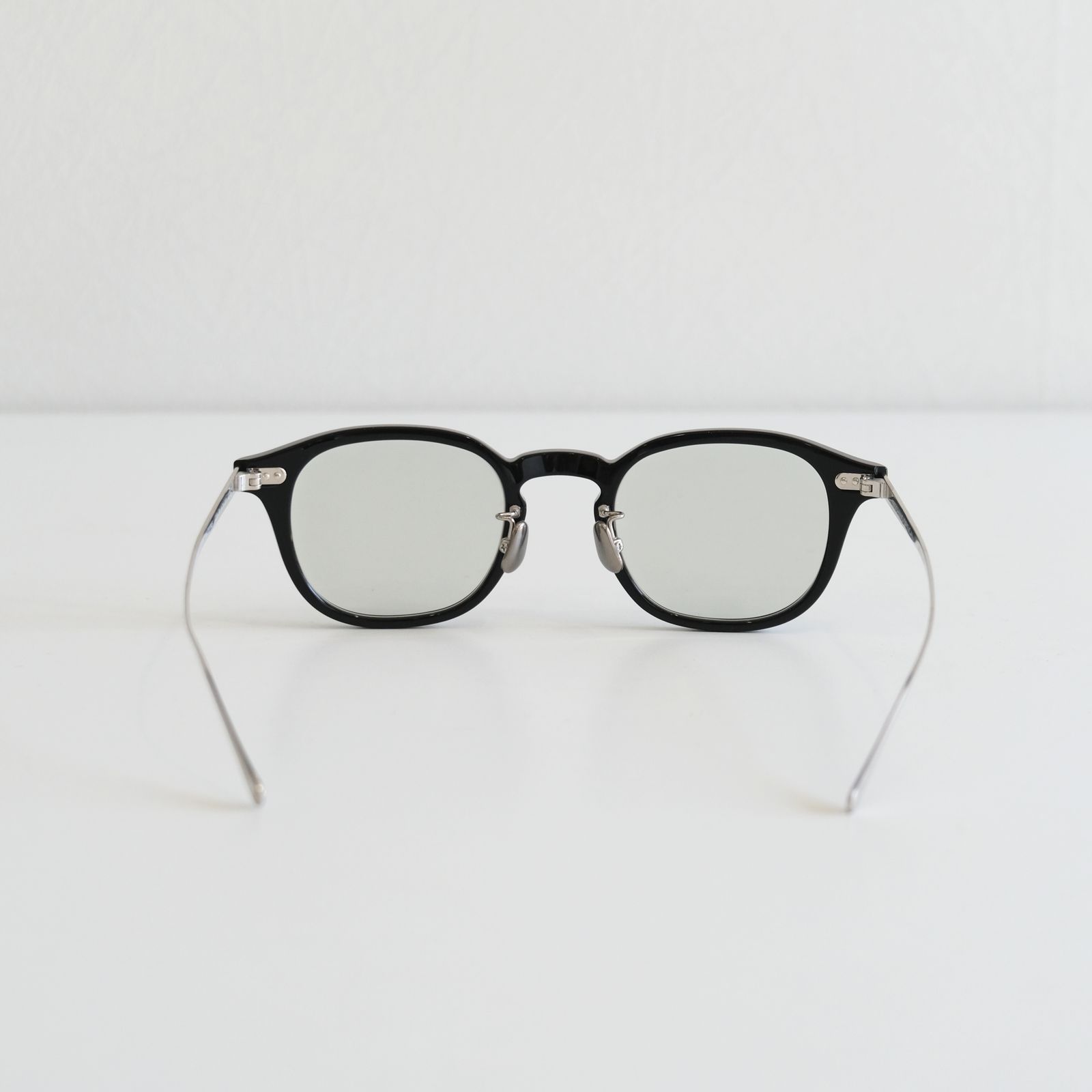 JIFUSAN #2（GLOSS BLACK × GREY GREEN to D.GREY）