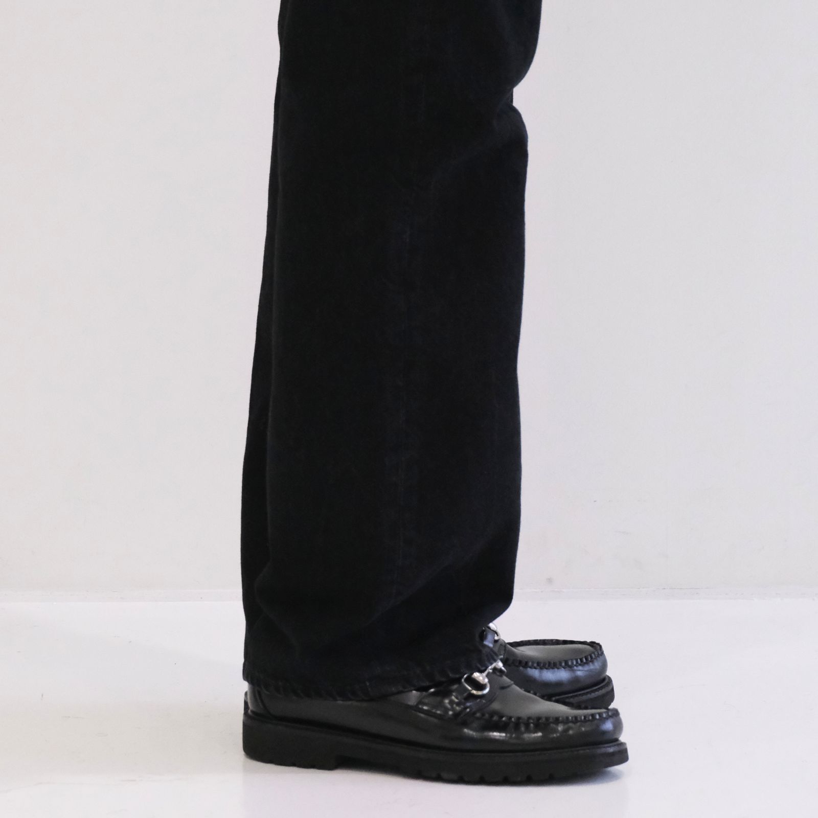 【残り1点】"JUDE II" LEATHER New Standard Straight by 12oz Denim（BLACK）