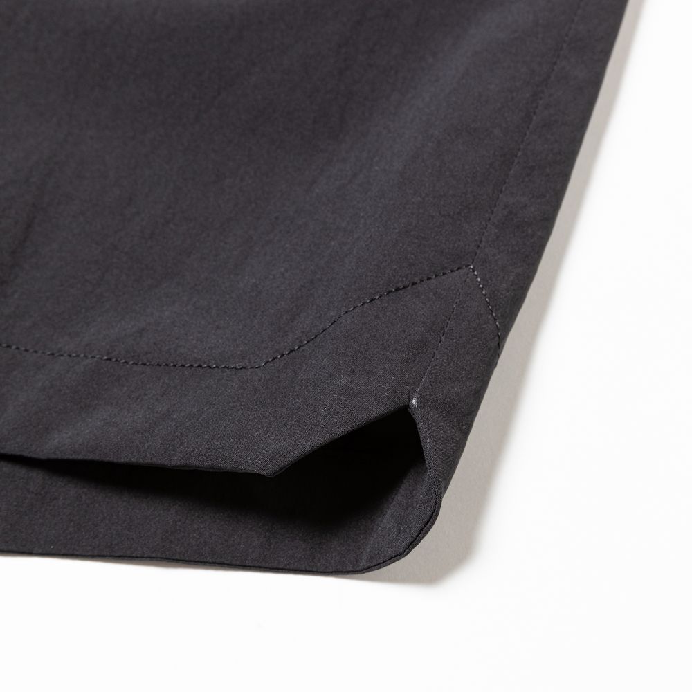 【入荷時期：2026年3月頃】Amphibious Board Shorts / ショーツ / 37.5®テクノロジー / 水陸両用 / OFF BLACK