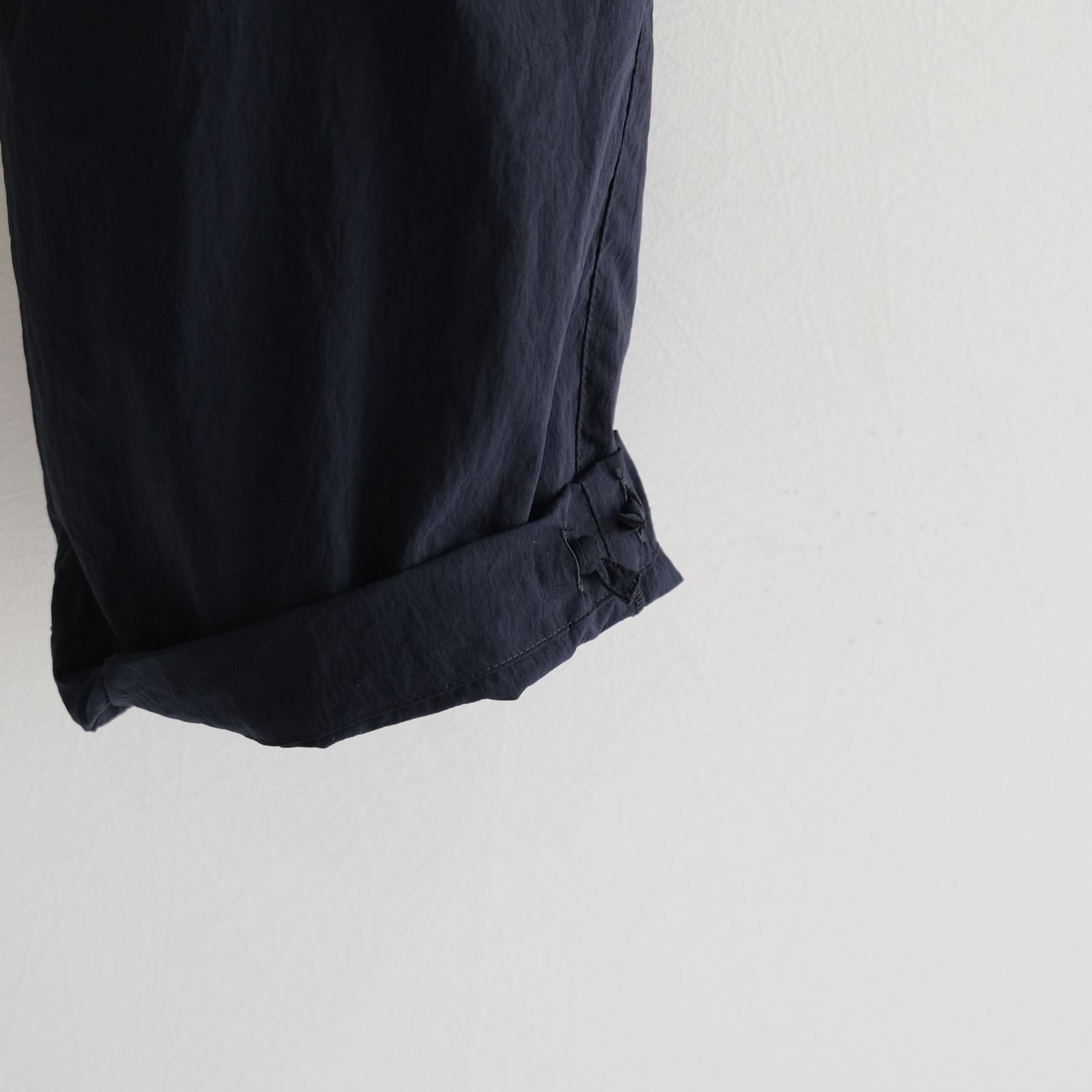 SHIBO NYLON SEASIDE PANTS / ナイロン / NAVY