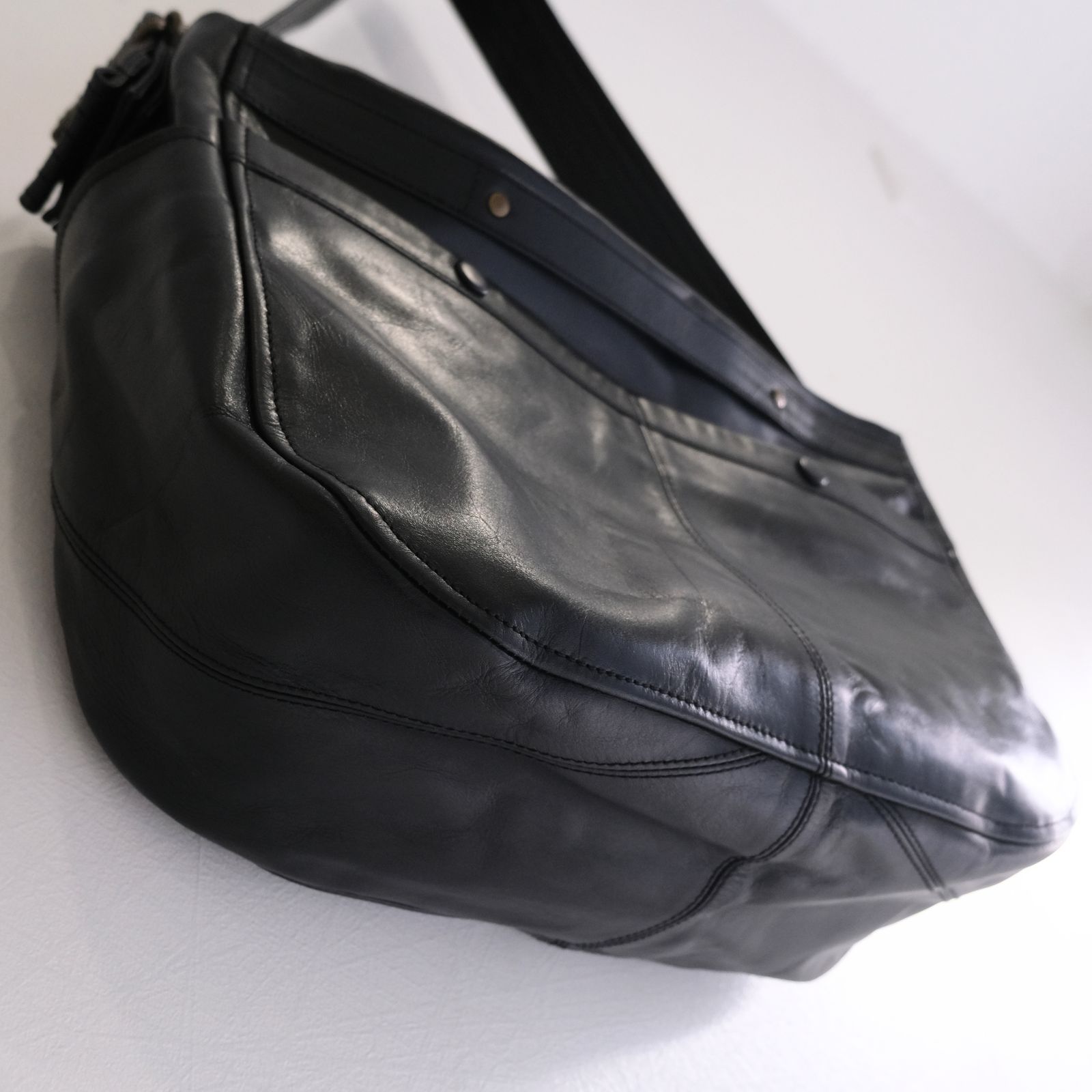 NEW NEWSPAPER BAG M SIZE（BLACK）