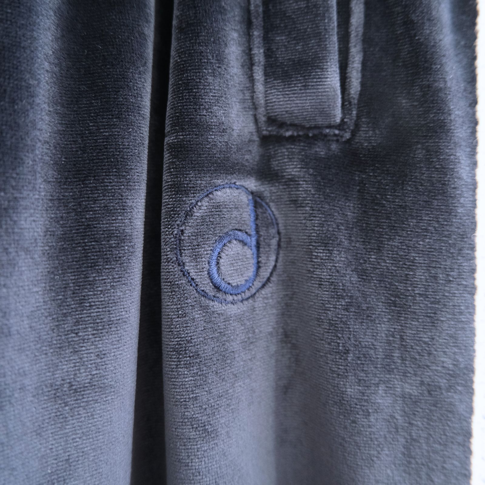 VELOUR TRACK PANT（NAVY）