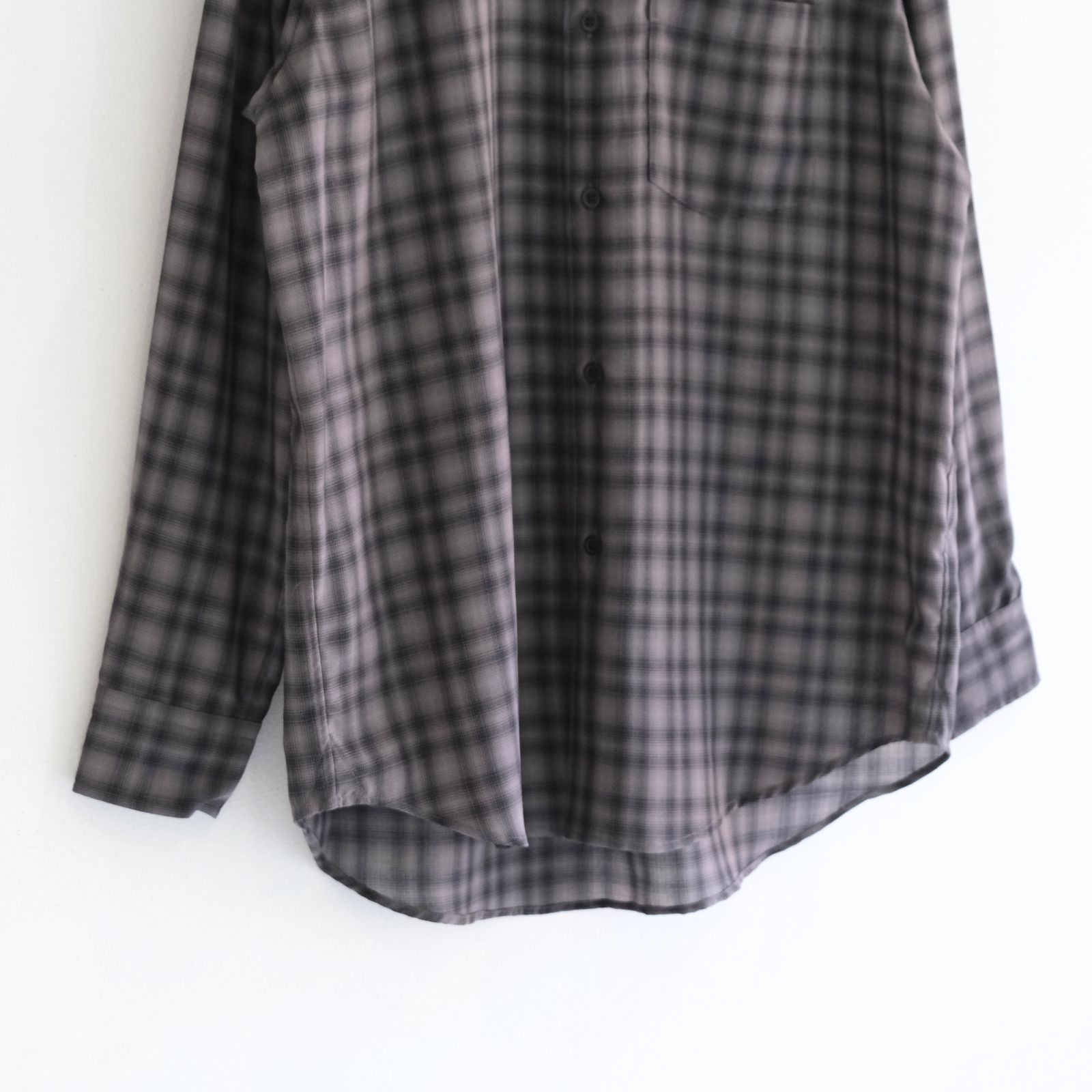 SUPER LIGHT FADED CHECK SHIRT（BLACK / GREY）