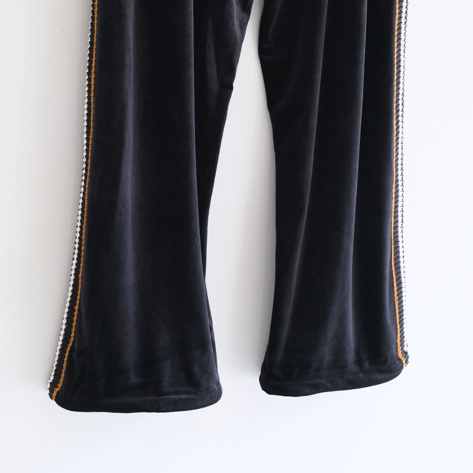 【残り1点】VELOUR TRACK PANT（BLACK）