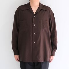 上品さ・高貴さを感じられるコーディネート。