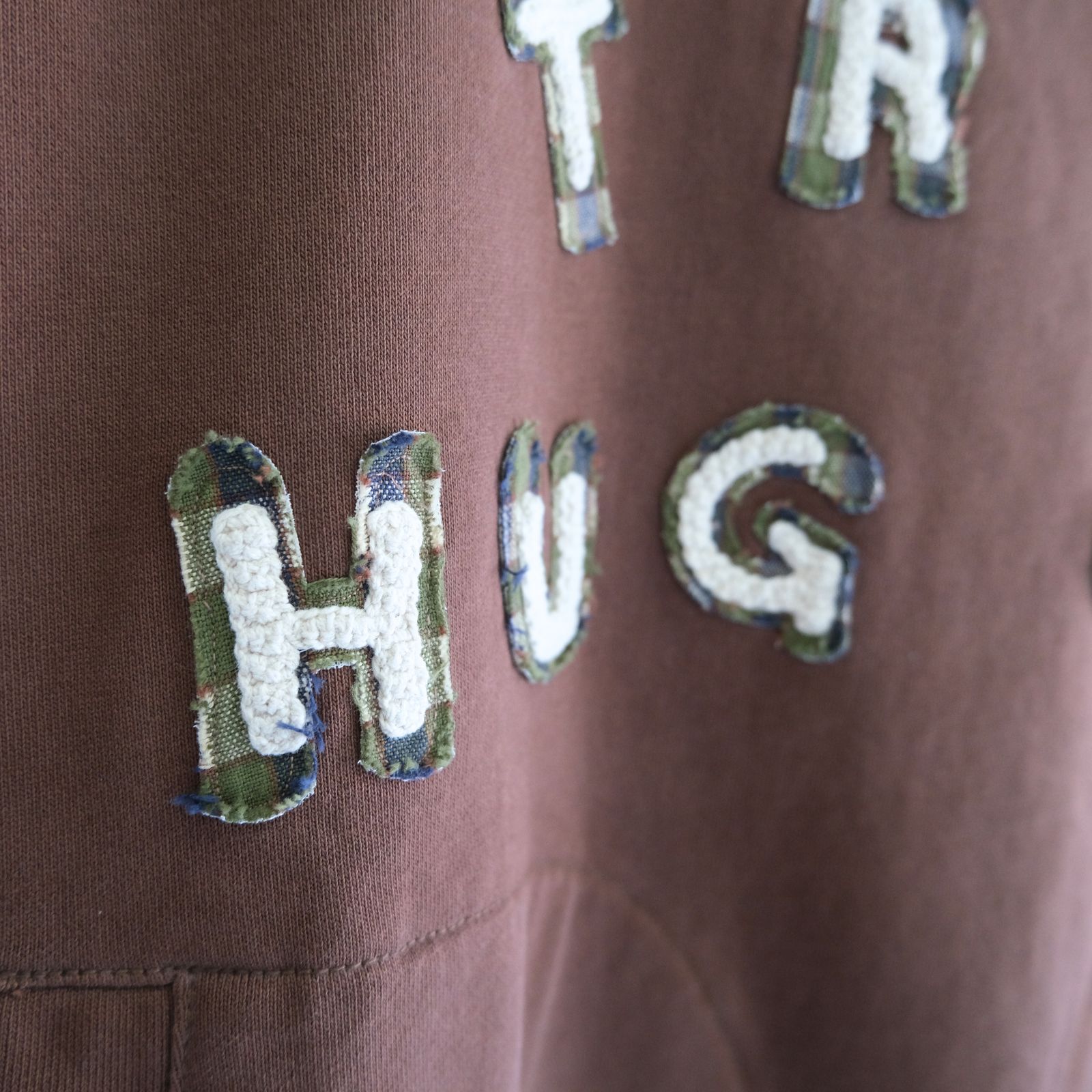 MITTEN HOODIE / ミトンパーカー（BROWN TREE HUGGER）