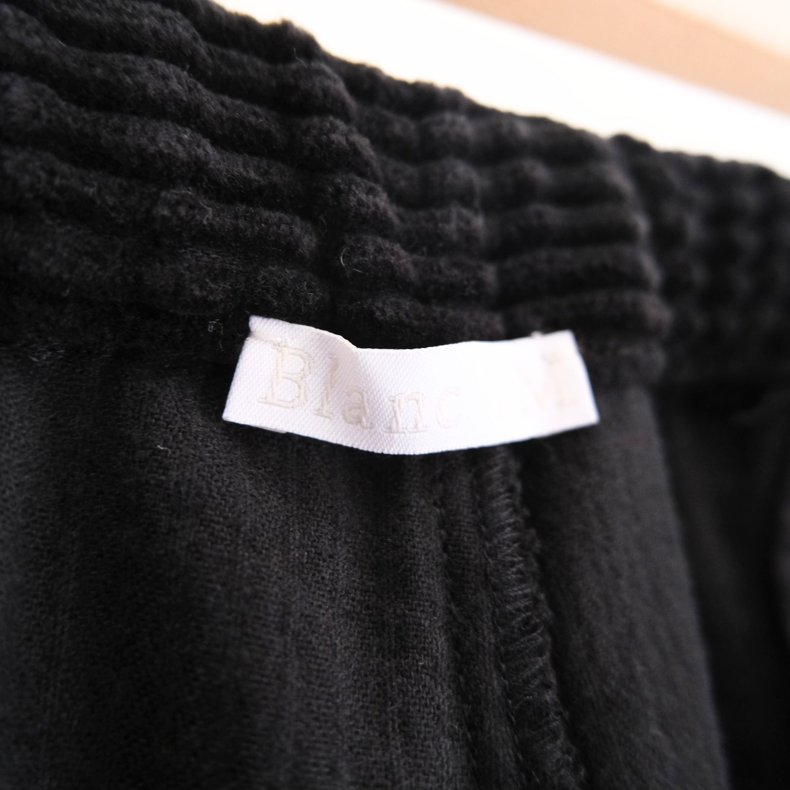 【残り1点】Corduroy Relax Trousers（Black）