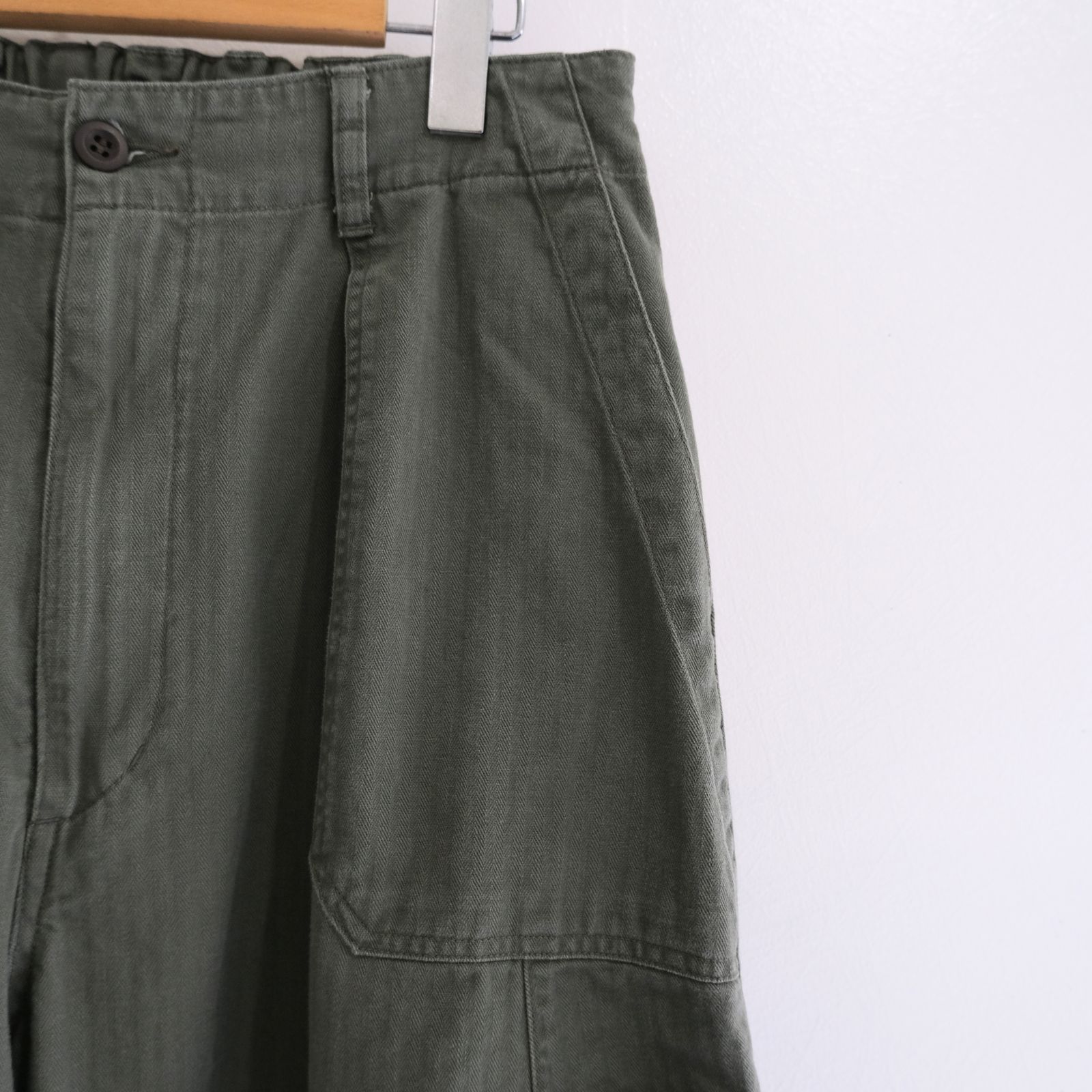 NU Balloon EZ Pants（KHAKI）