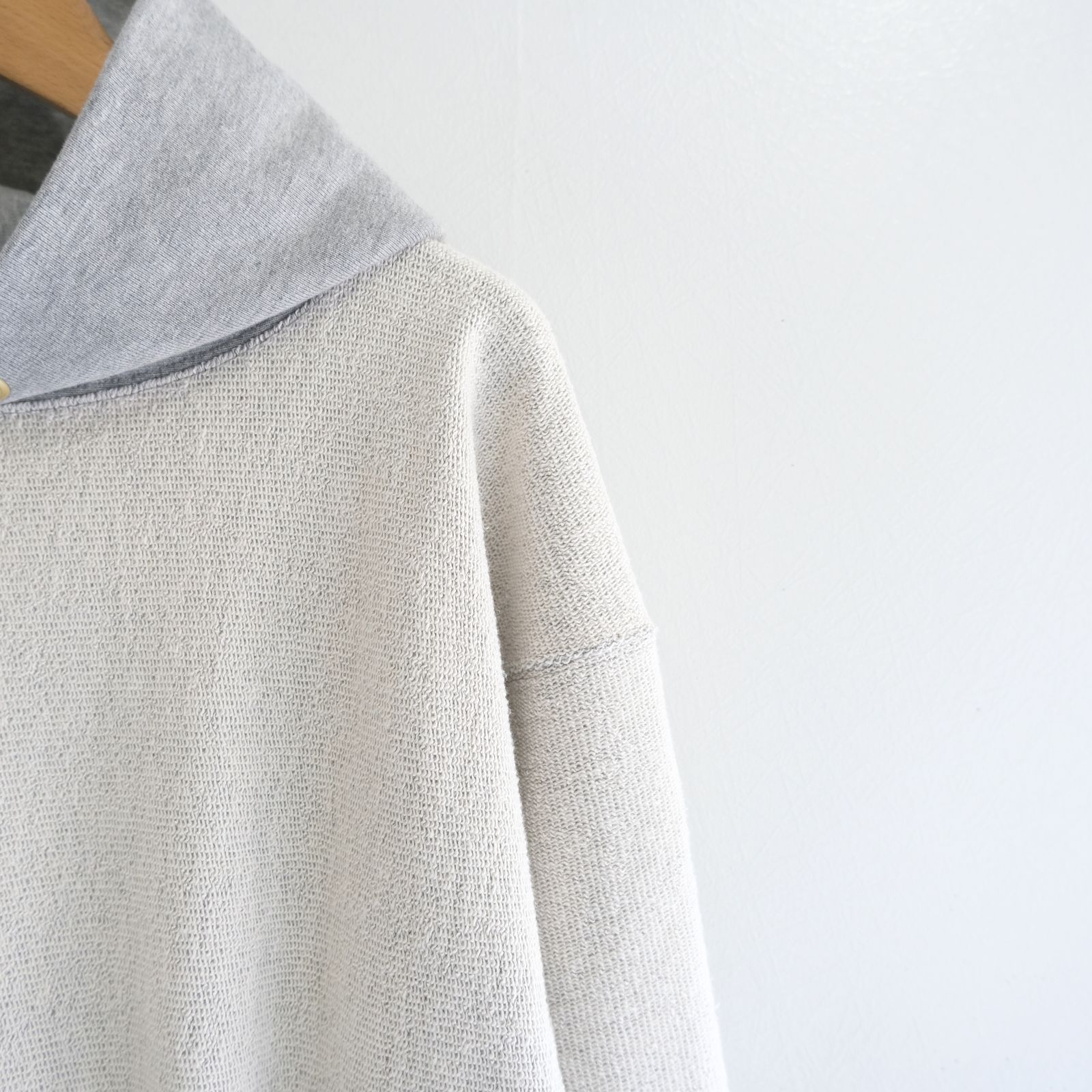 SWEAT HOODIE（GRAY）