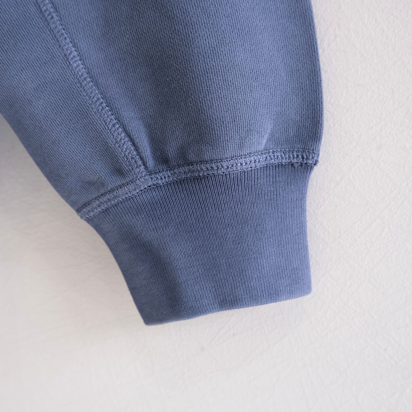 Riot Unisex Sweater / スウェット / Indigo