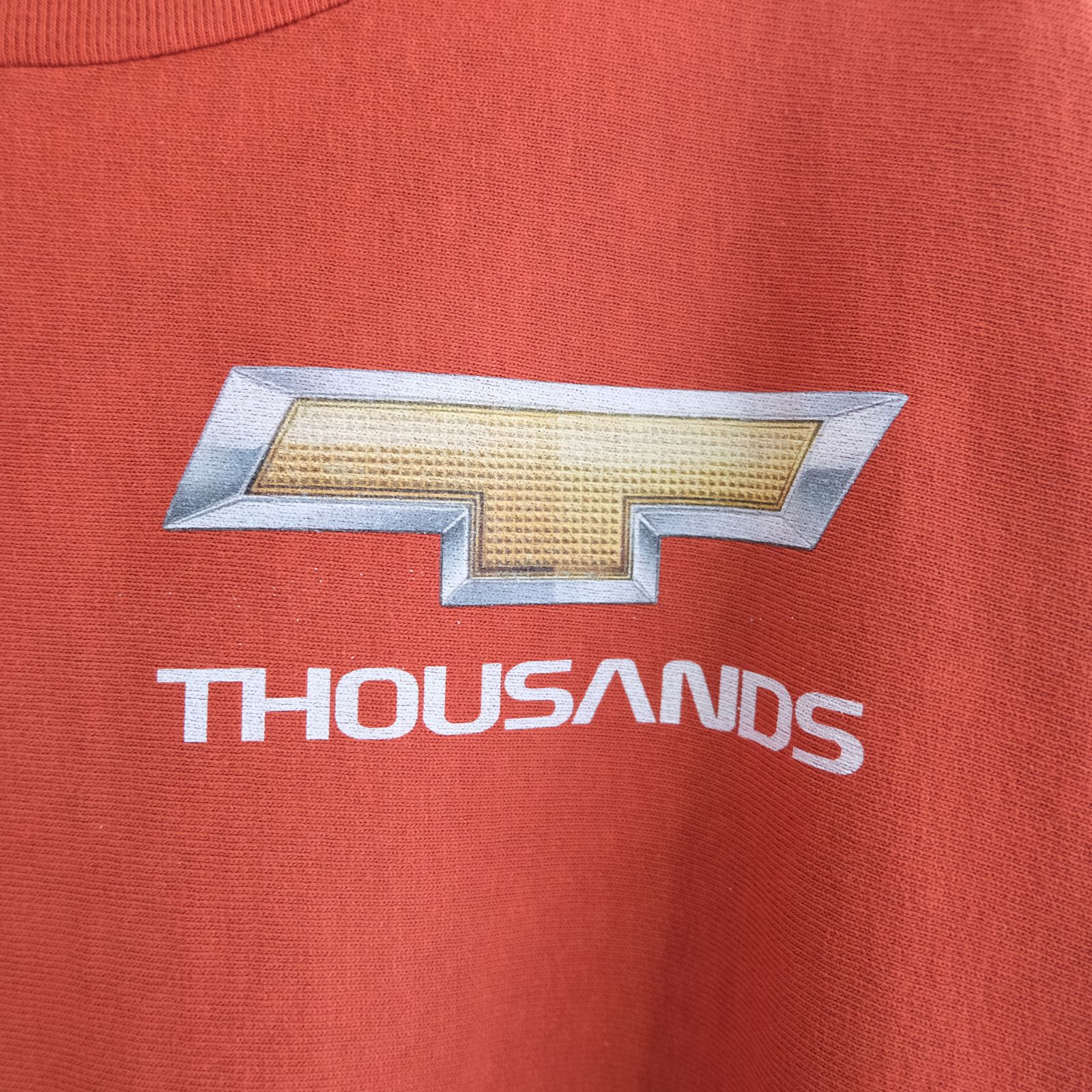 DETROIT LOGO CUTOFF LS TEE（VERMILION）