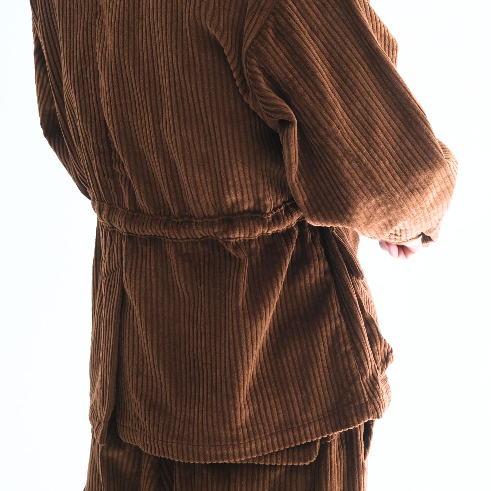 【残り1点】WIDE-WALE CORDUROY SAFARI JACKET（BROWN）