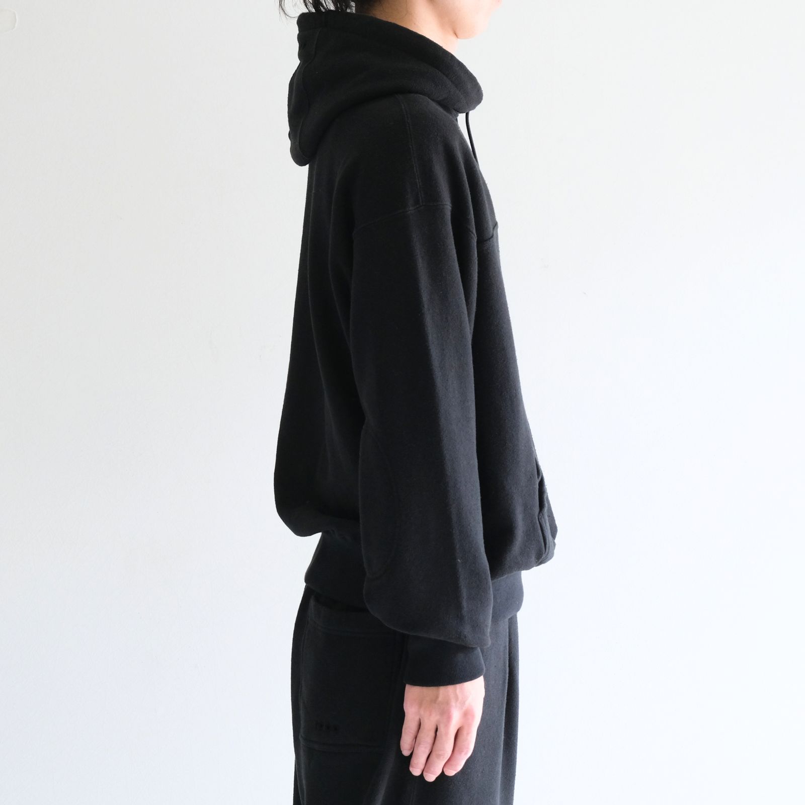 NEPPED HOODIE（INK BLACK）