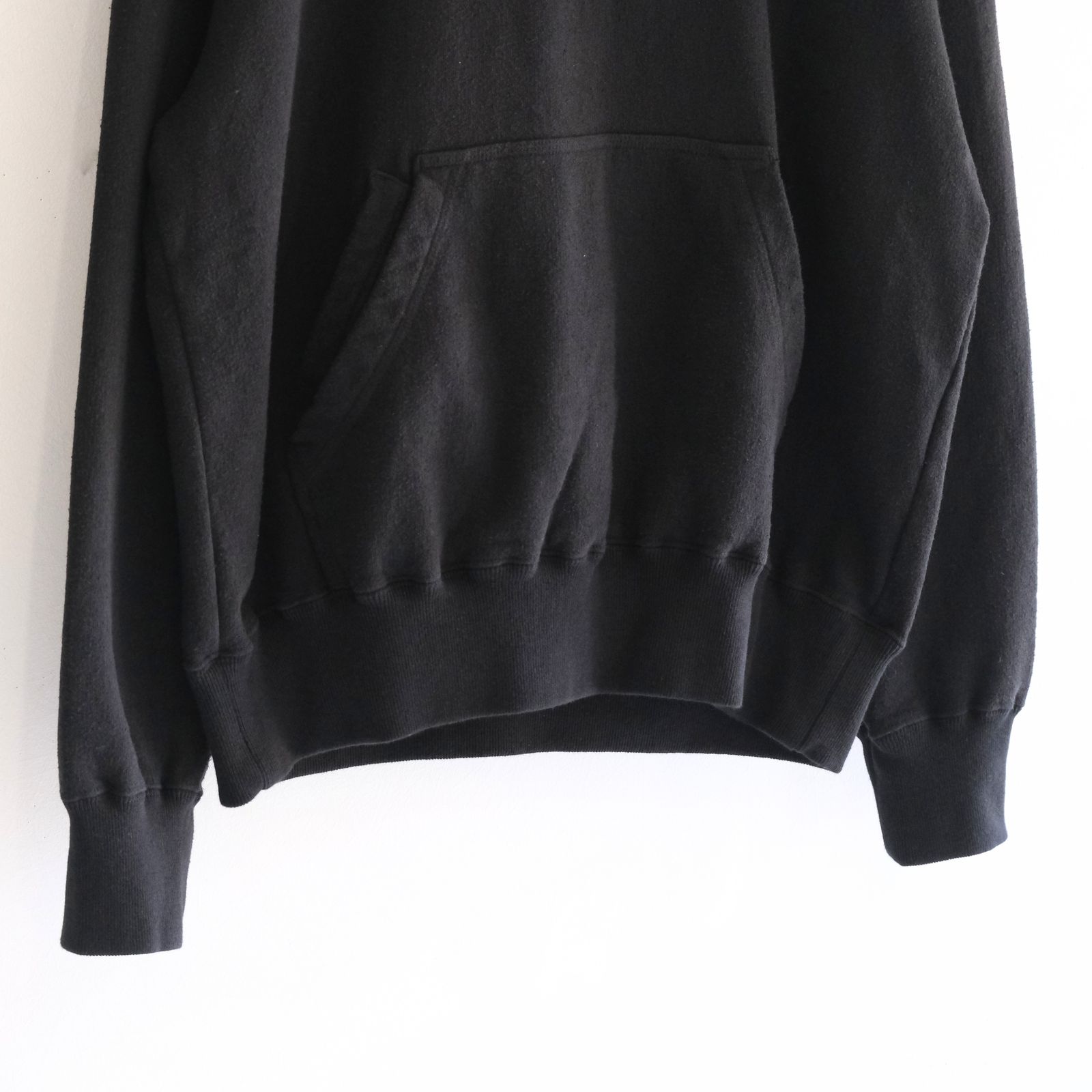 NEPPED HOODIE（INK BLACK）