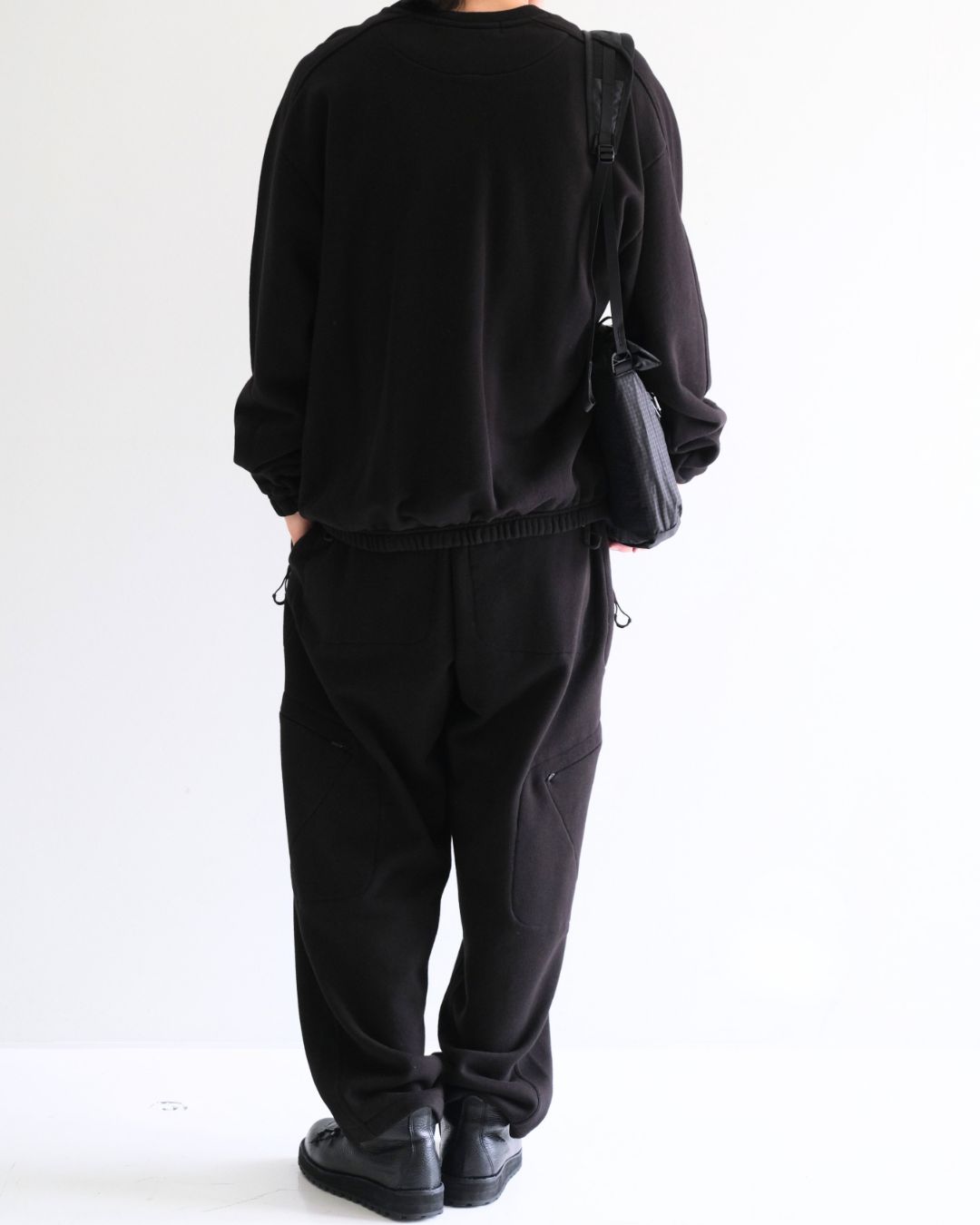 STYLE NO. 585