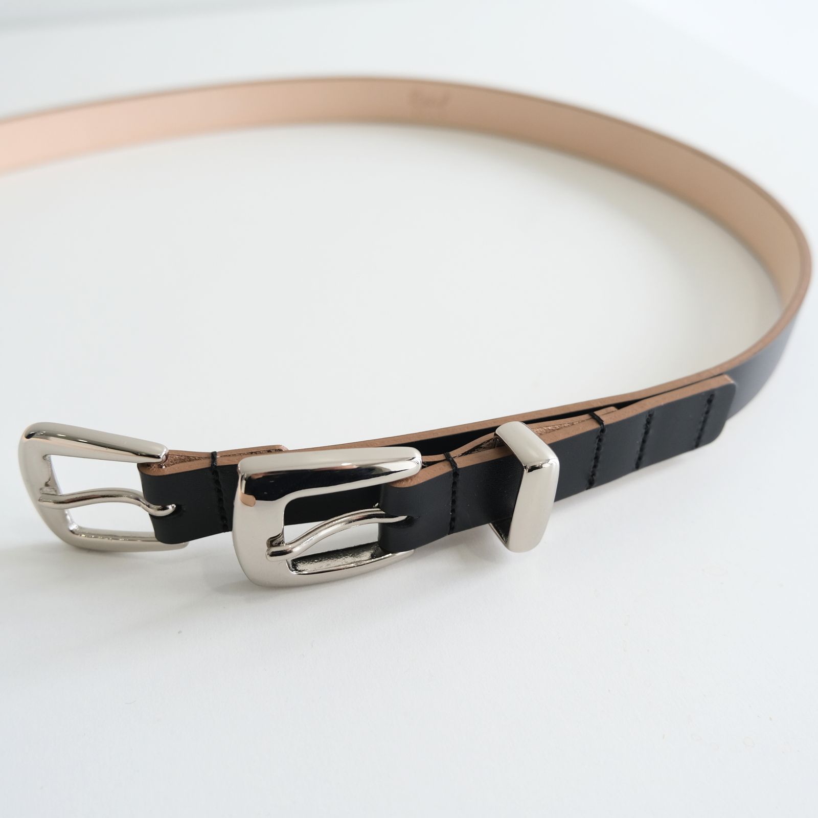 Elongated Leather Belt / ベルト / レザーベルト / Black