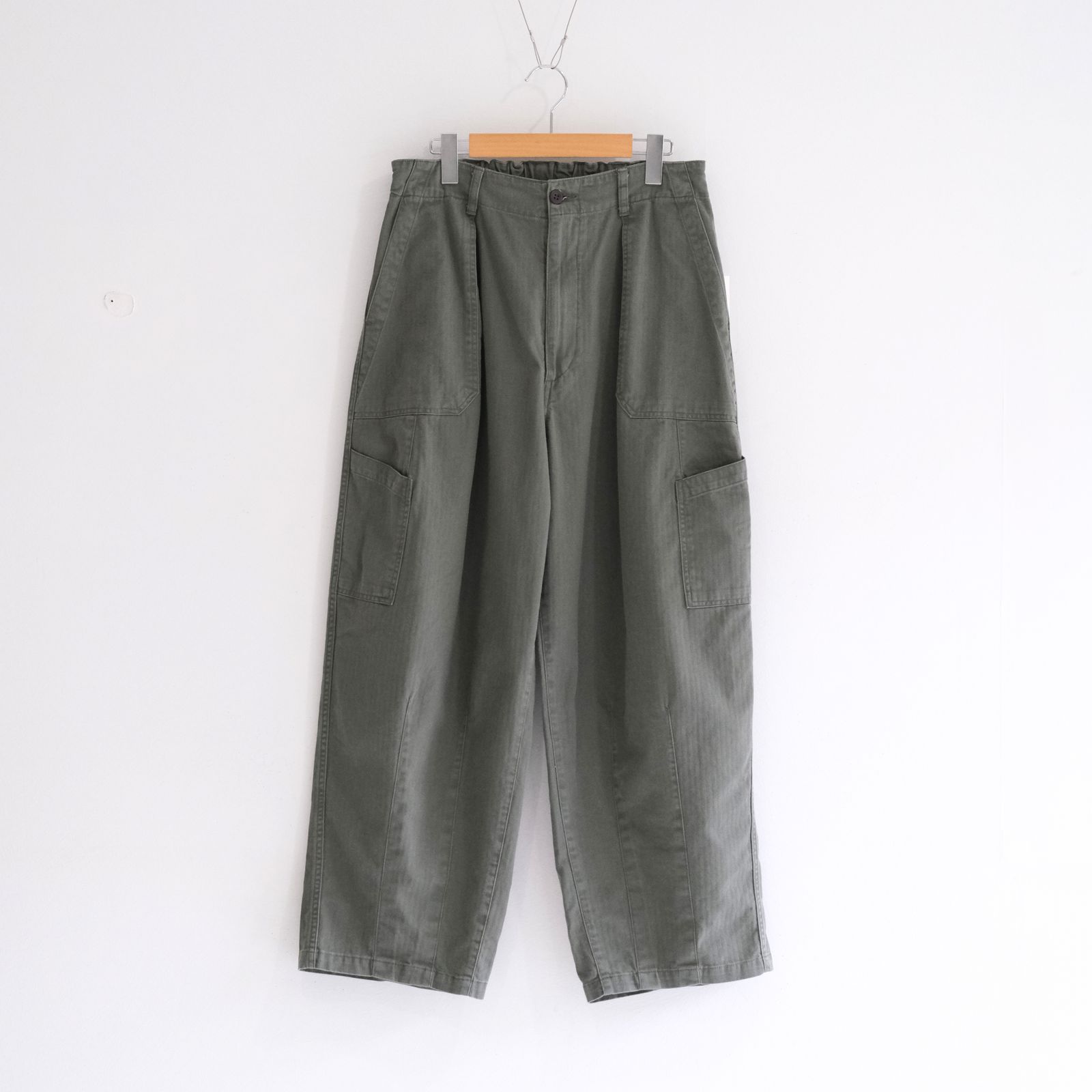 NU Balloon EZ Pants（KHAKI）
