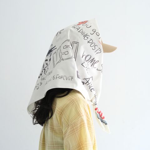 "ESSENTIAL".02 Graphic Printed Scarf / "エッセンシャル".02 グラフィックプリントスカーフ（IVORY）